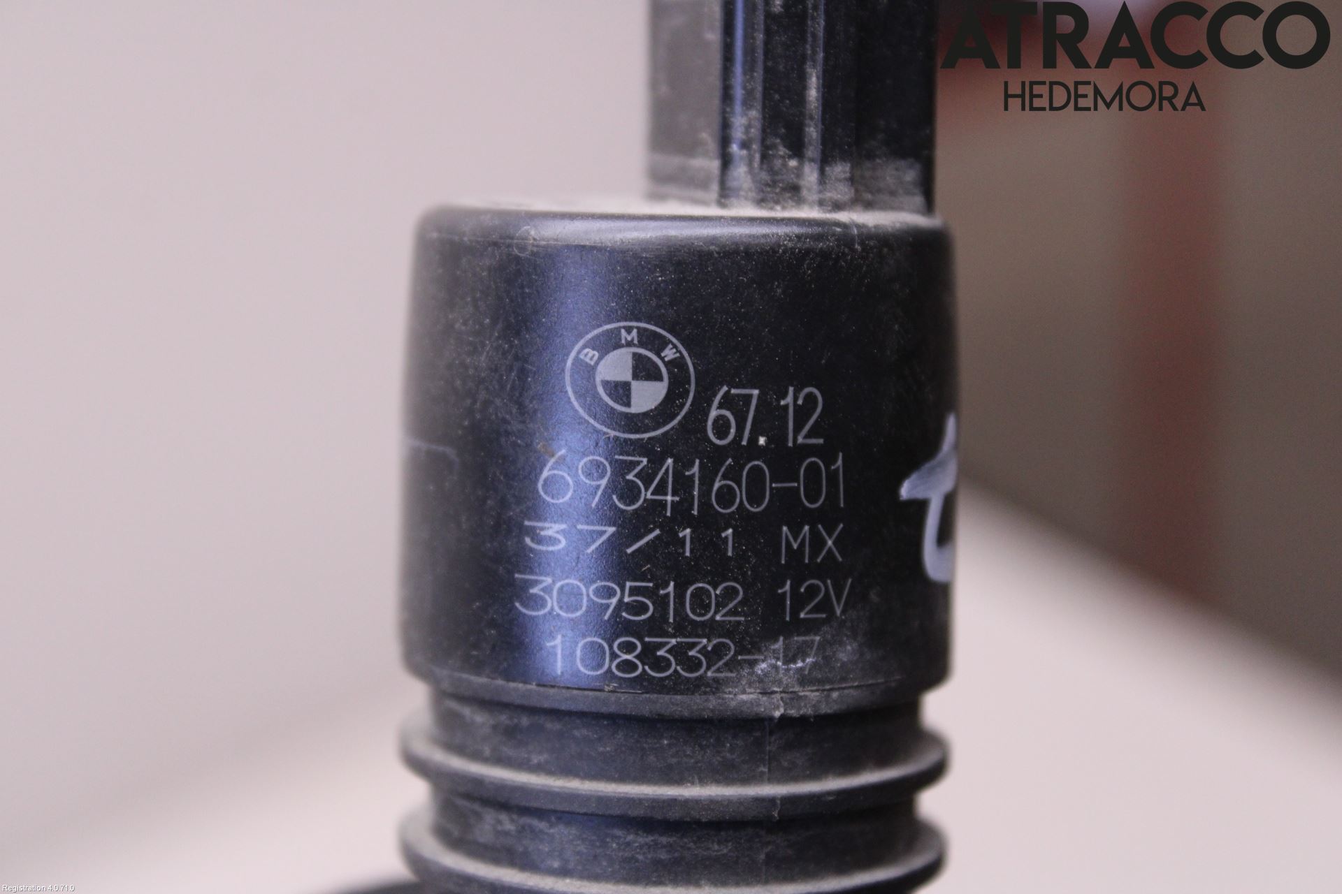 BMW X6 E71/E72   08-14 Spylerpumpe Frontrute