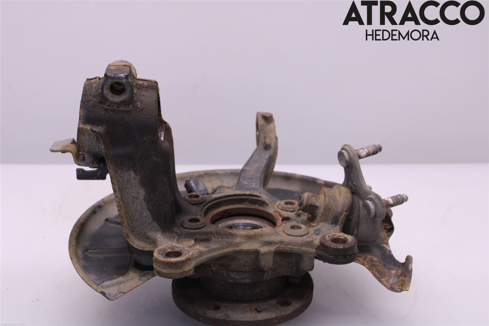 Audi Q3 8U 12-18 Spindel Hf