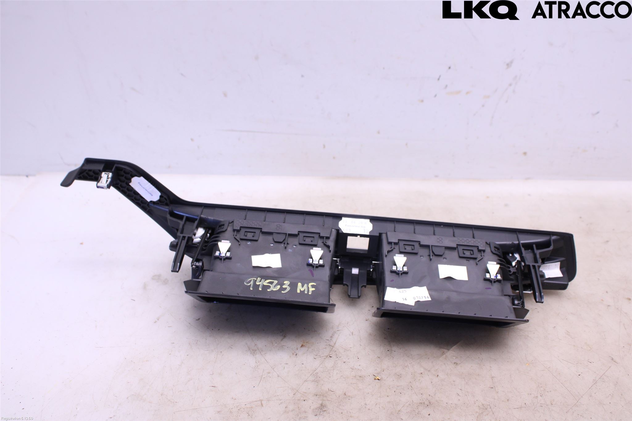 Citroen C4 GRAND PICASSO 14-18 Dashbord Kanal - Dyse