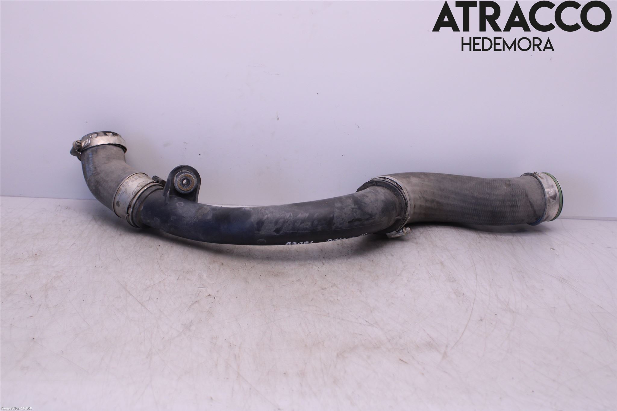 Volkswagen VW TRANSP/CARAVELLE (T5) 04-15 Intercooler Rør-Slange