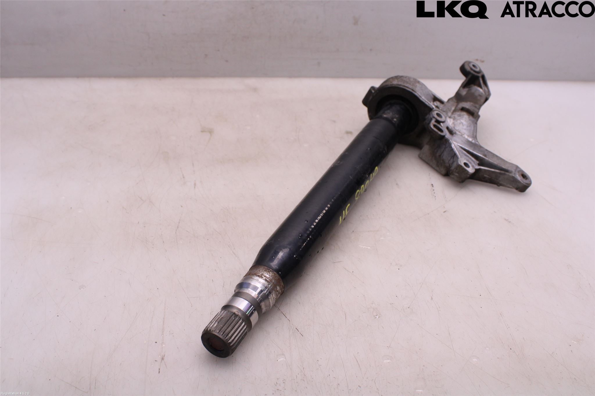 Saab 9-5     06-10 Drivaksel Foran Kompl Høyre