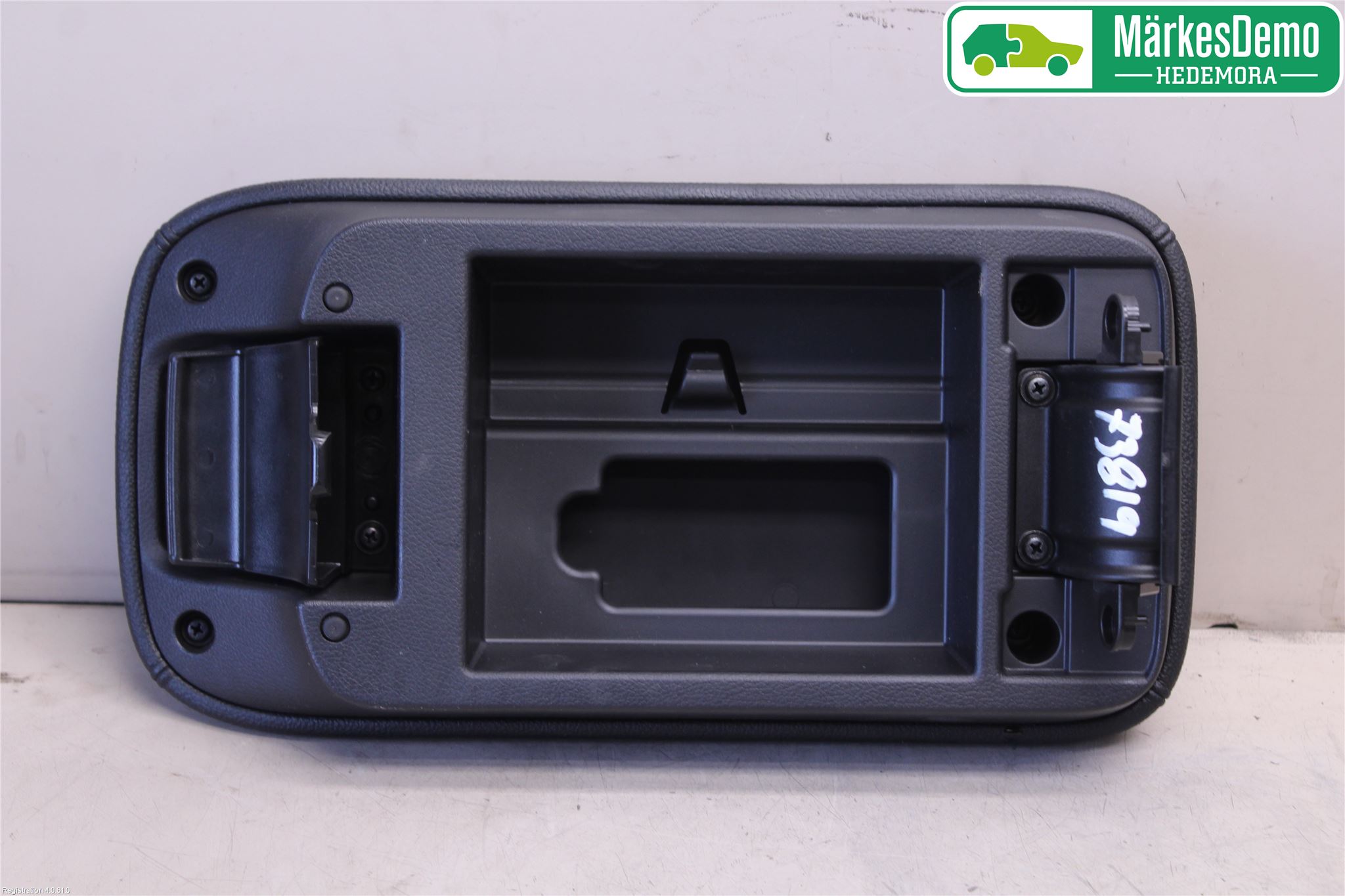 Mitsubishi OUTLANDER 13-21 Innr Armlene
