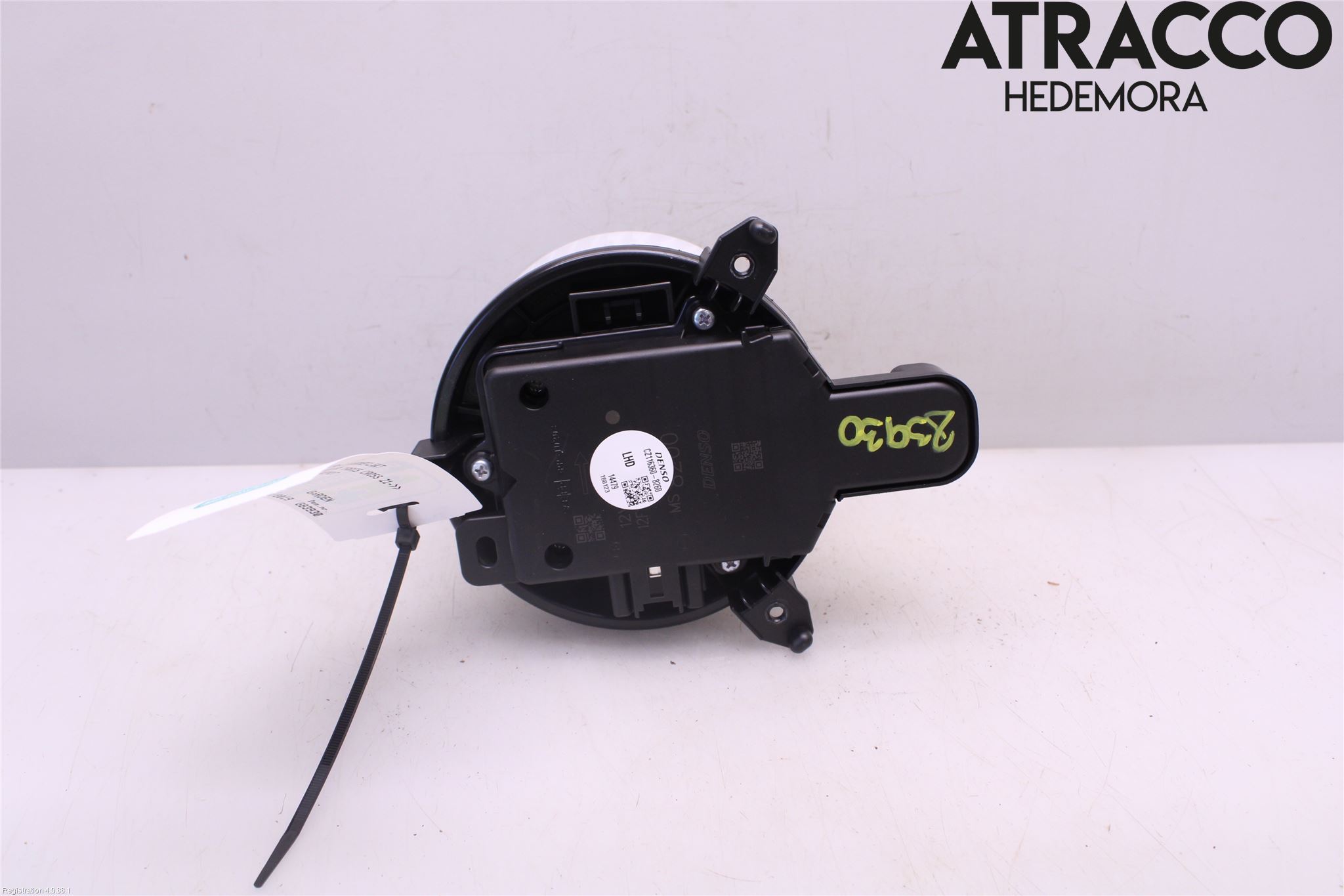 Toyota YARIS CROSS XP21 21- Varme Ac Varmeapparatvifte