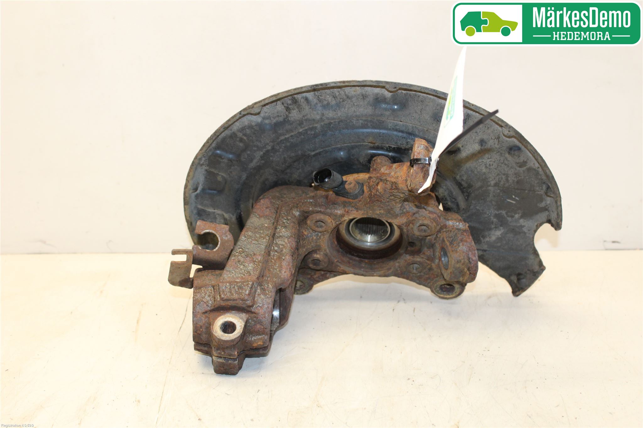 Volkswagen VW GOLF VI 09-13 Spindel Hf