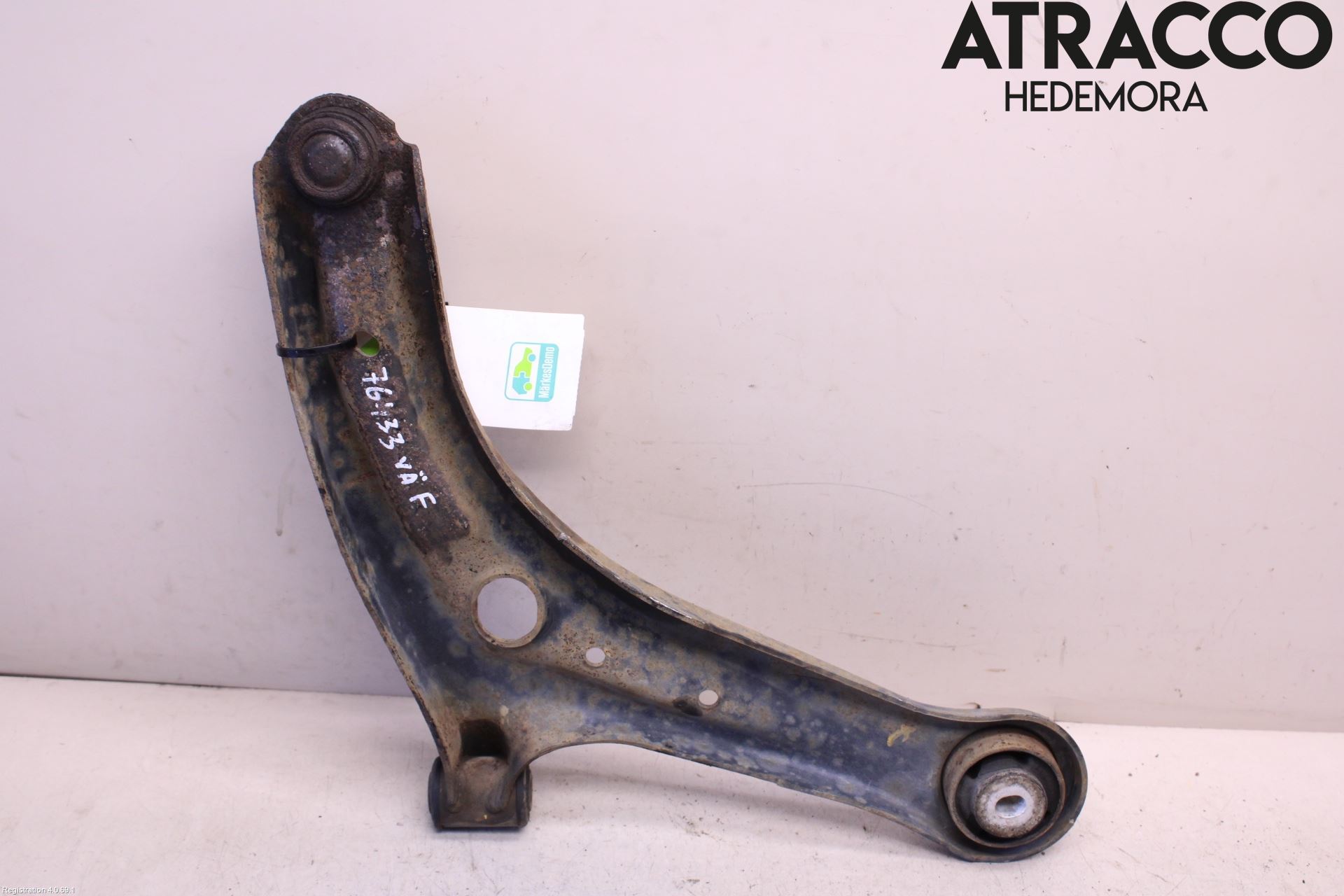Ford FIESTA 09-12 Bærearm Foran Venstre Nedre