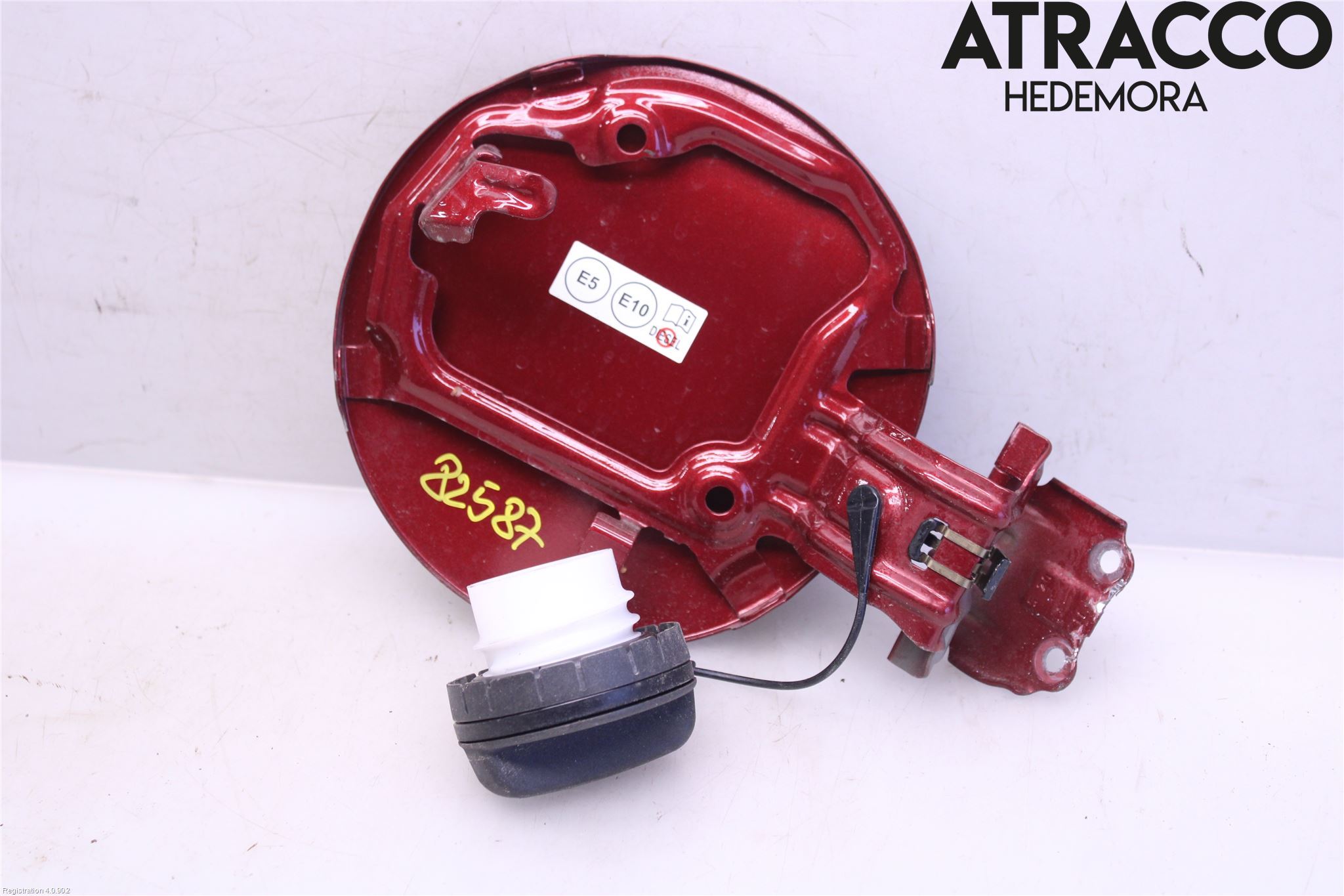 Toyota YARIS XP21 20- Drivstoff Tankluke