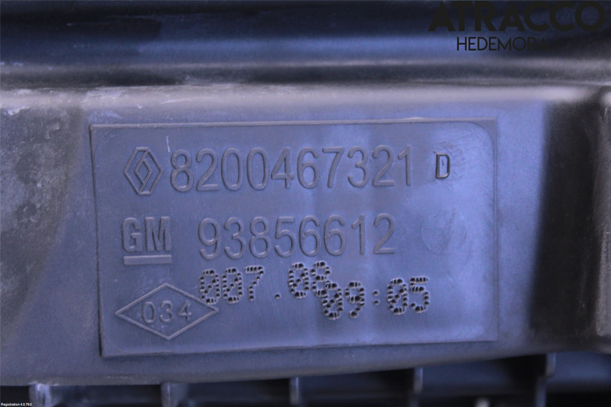 Opel VIVARO 01-14 Luftfilter Boks