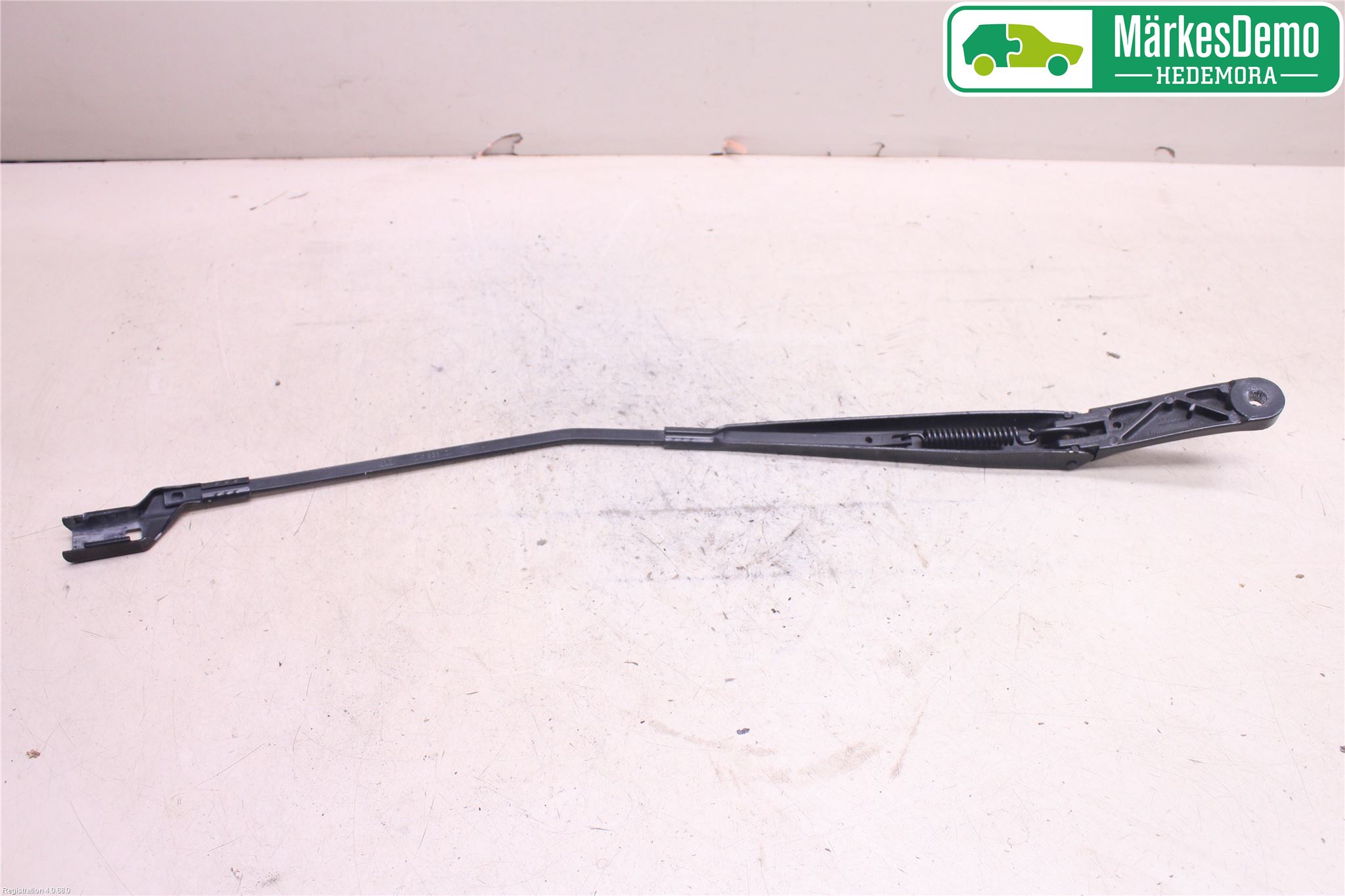 Volkswagen VW GOLF V 04-09 Viskerarm-Armer Frontrute