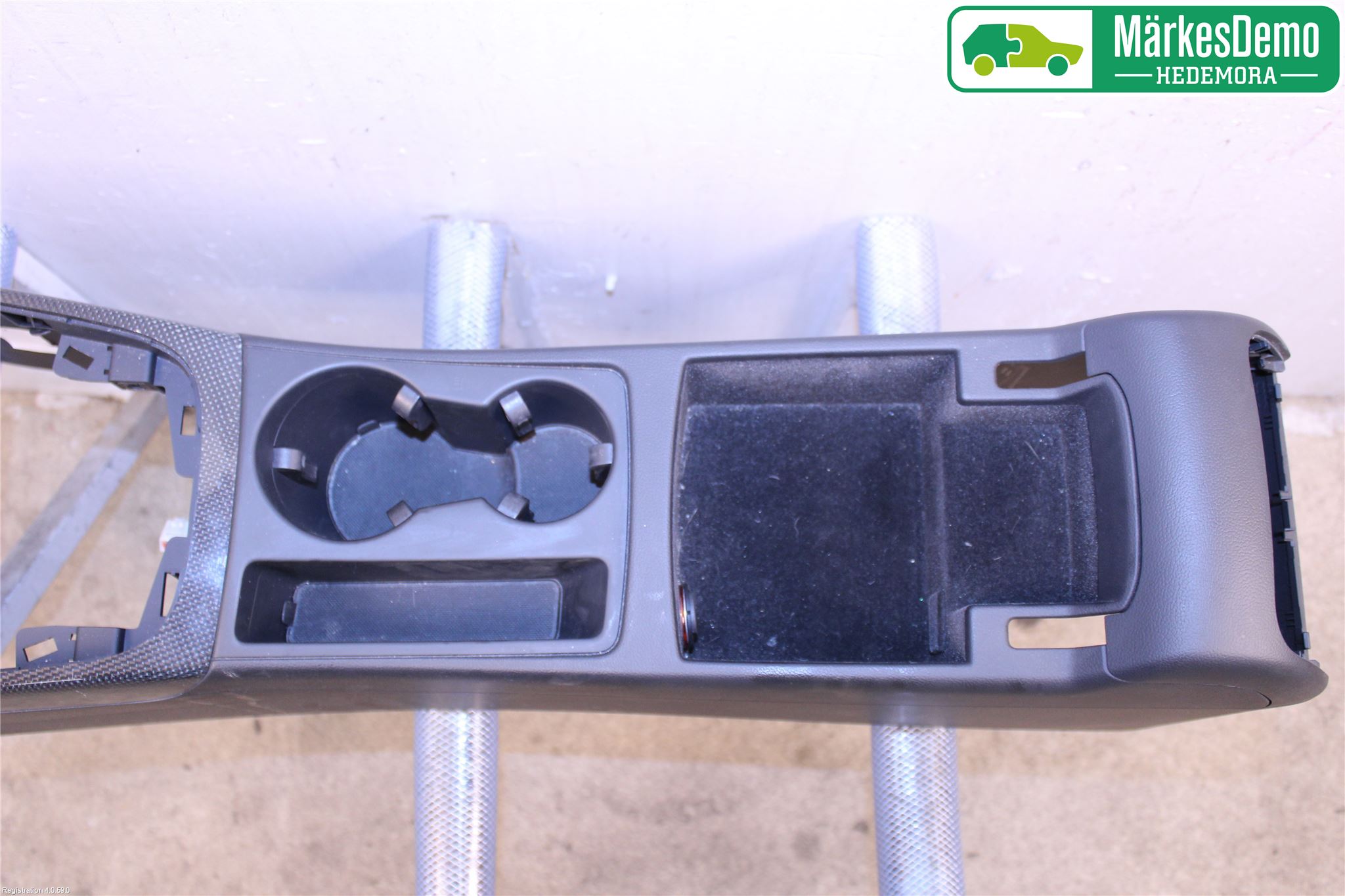 Audi A4/S4 08-11 Innr Konsoll-Lomme