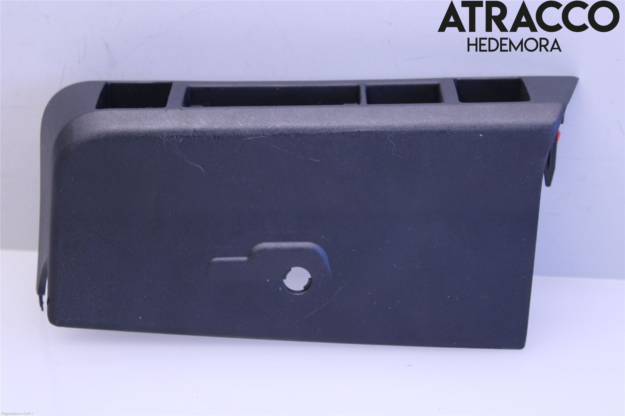 Toyota YARIS XP21 20- Instrument Ramme
