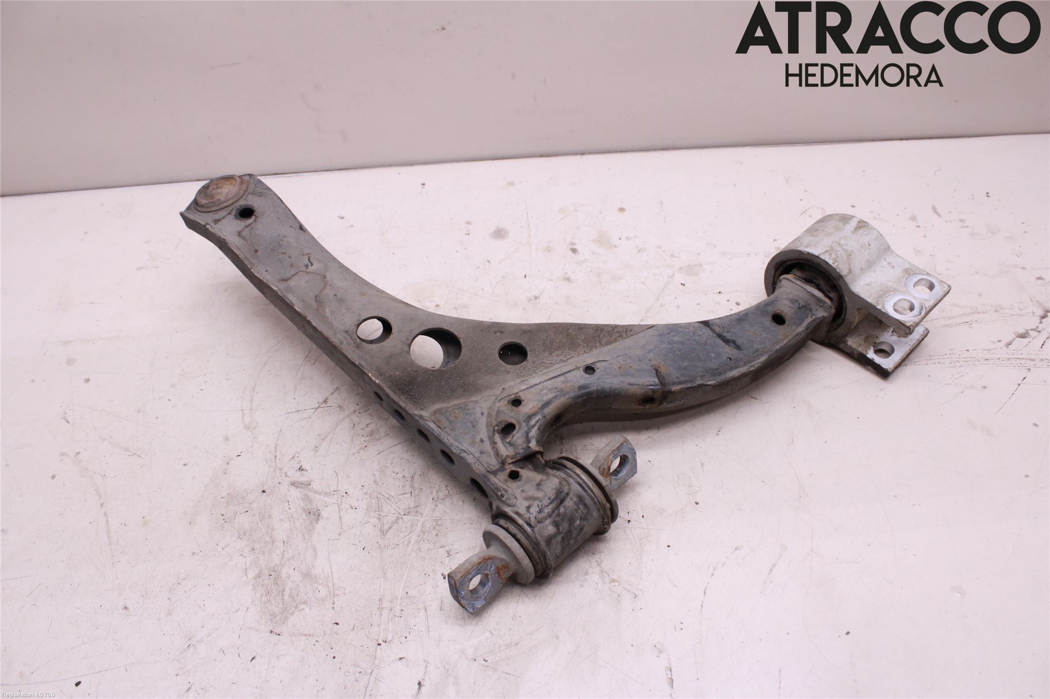 Opel ASTRA K 16-22 Bærearm Foran Venstre Nedre