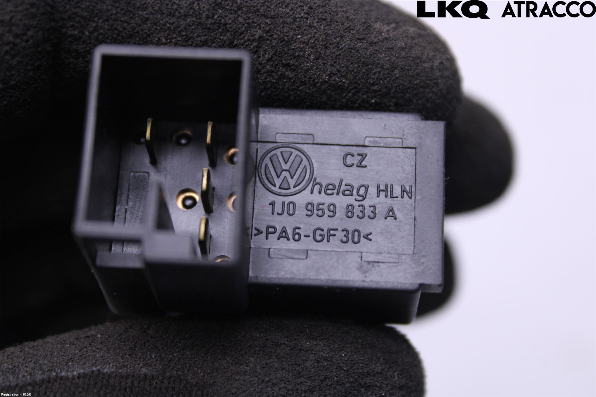 Volkswagen VW PASSAT 01-05 Bryter Drivstoff Tankluke