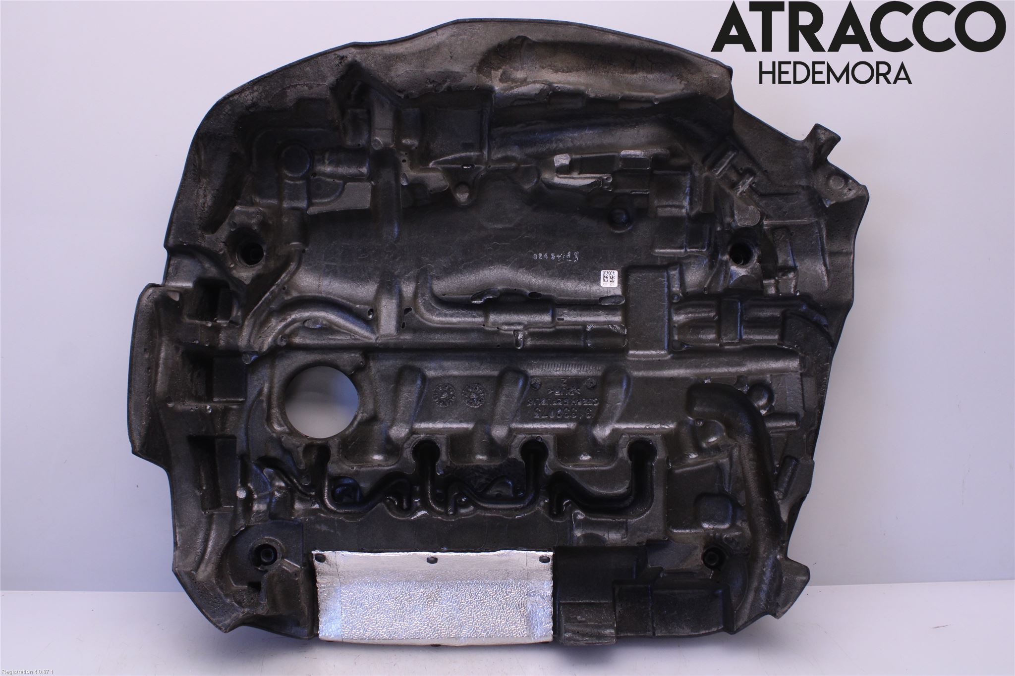 Volvo V90 17->> Motor Deksel Over Motor