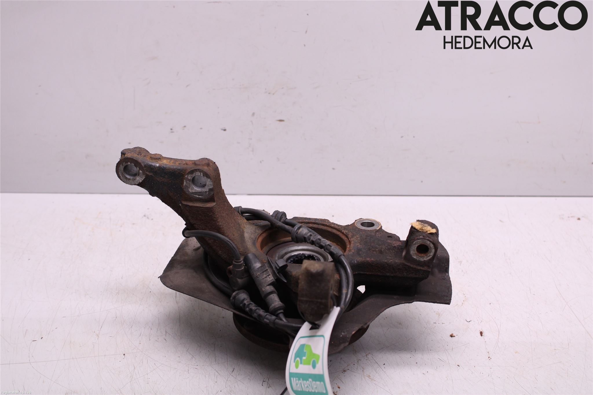 Fiat GRANDE PUNTO 05-10 Spindel Vf