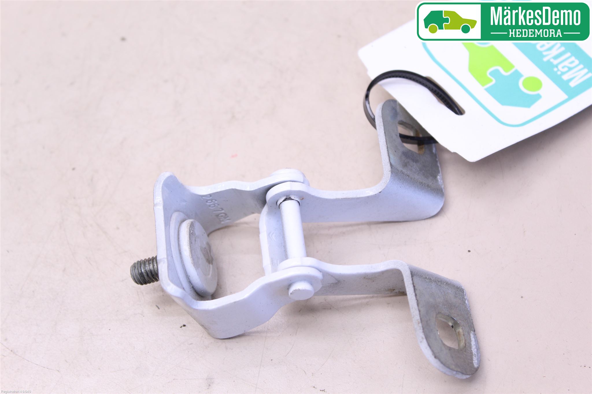 Citroen COTROEN C3 17-24 Bakluke Hengsel Venstre