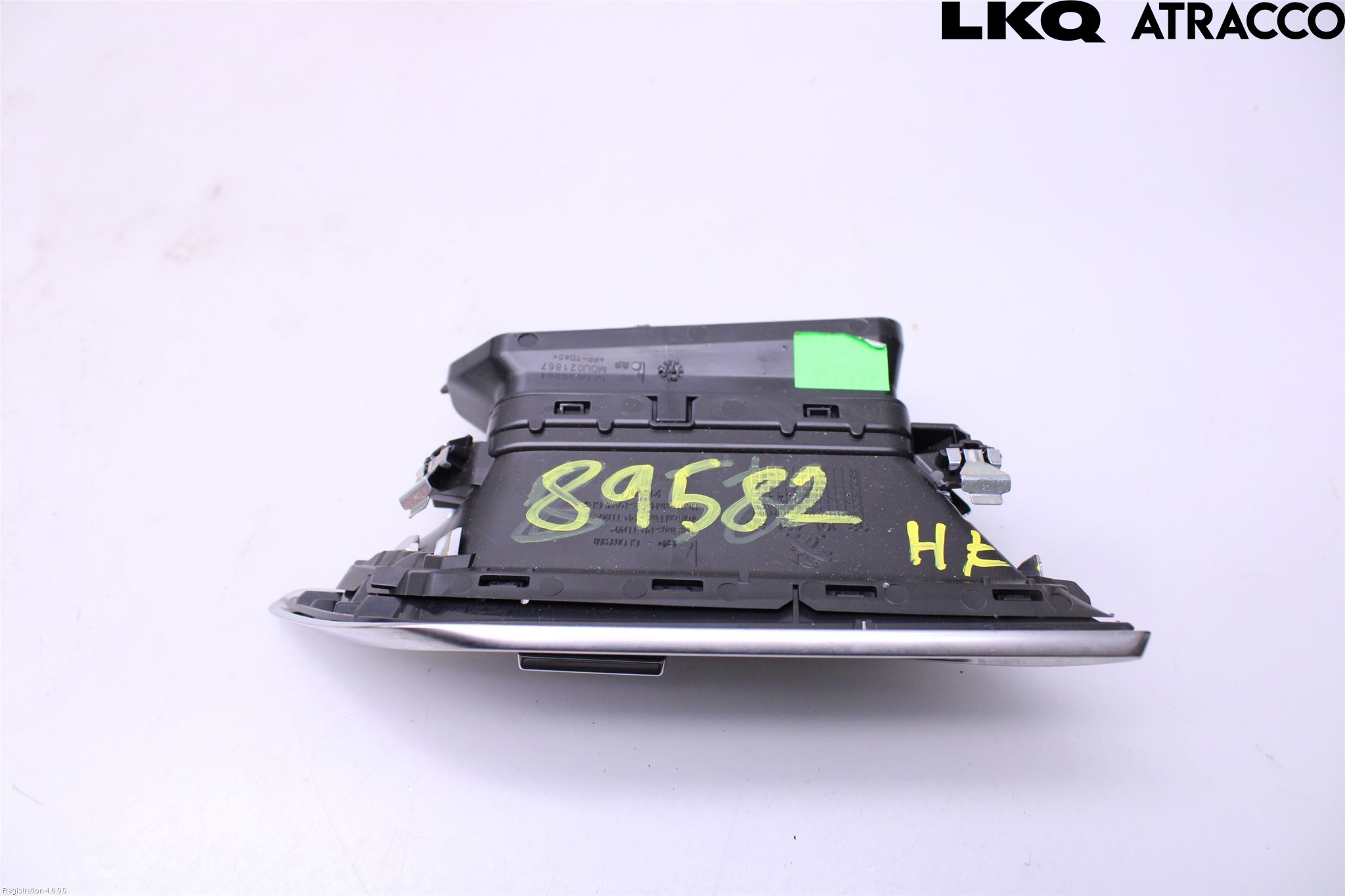 Peugeot 5008 17-24 Dashbord Kanal - Dyse