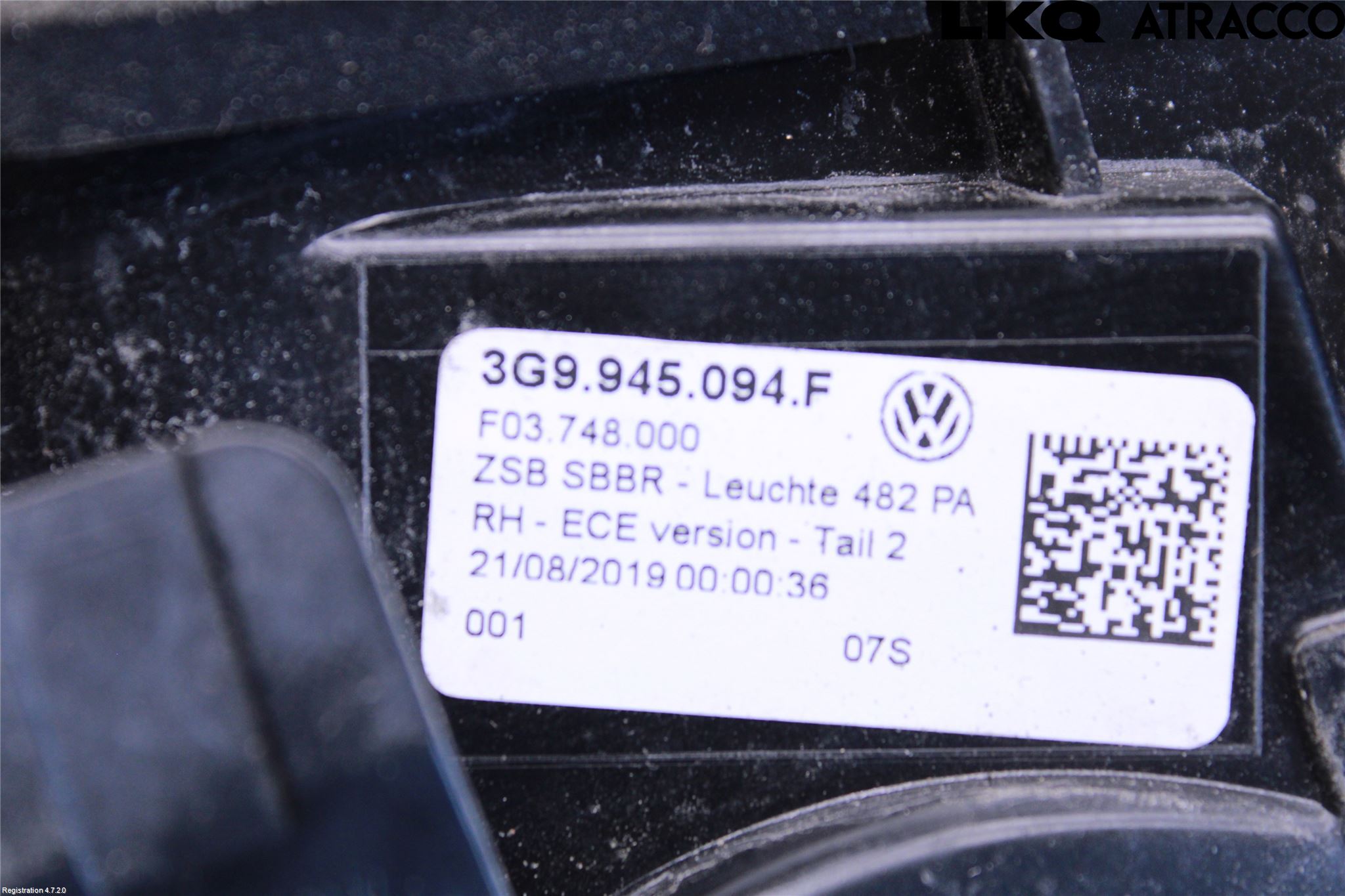 Volkswagen VW PASSAT 20-24 Baklykt Høyre  På Luke(Indre)