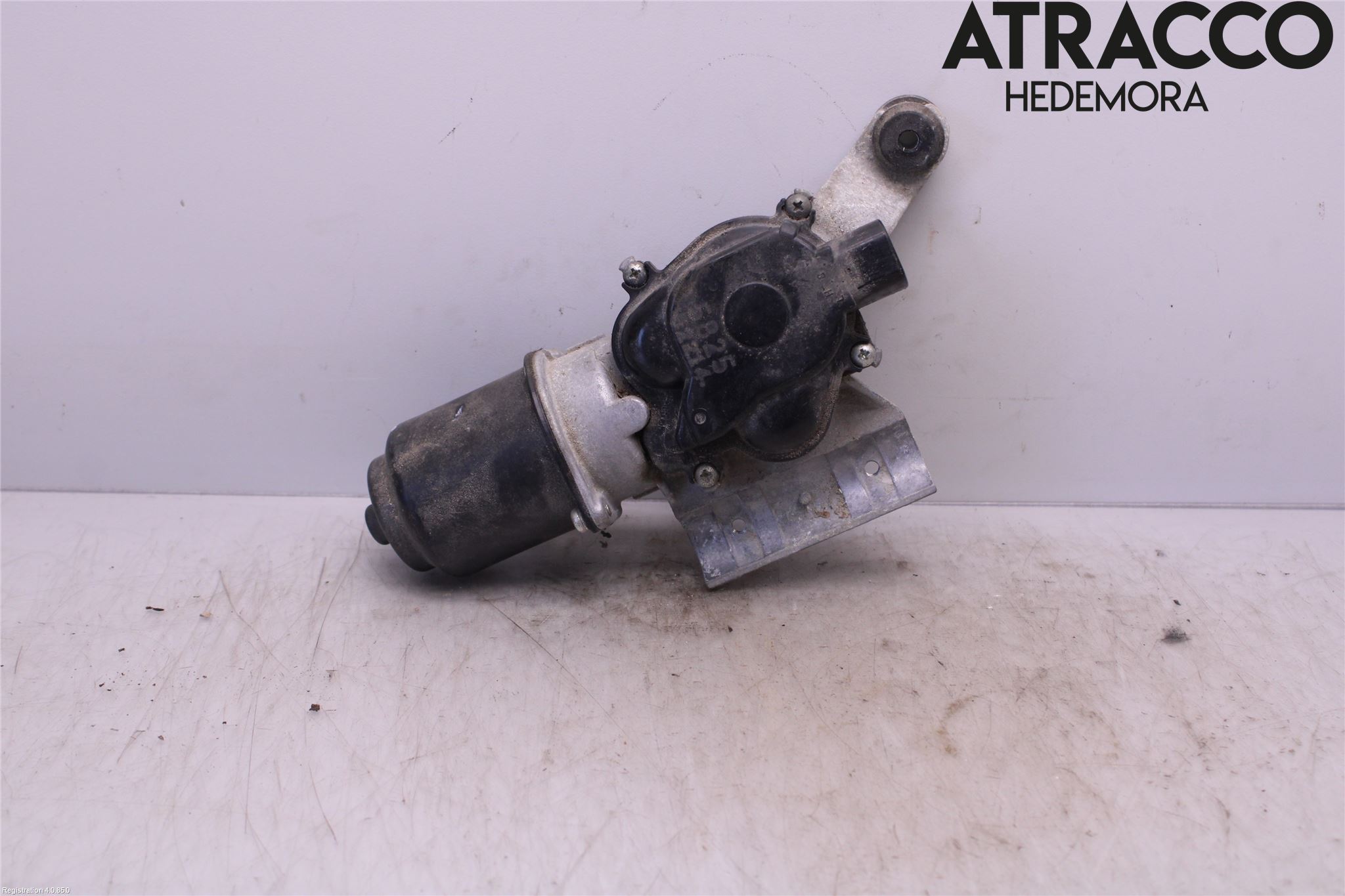 Subaru OUTBACK   04-06 Viskermotor Frontrute