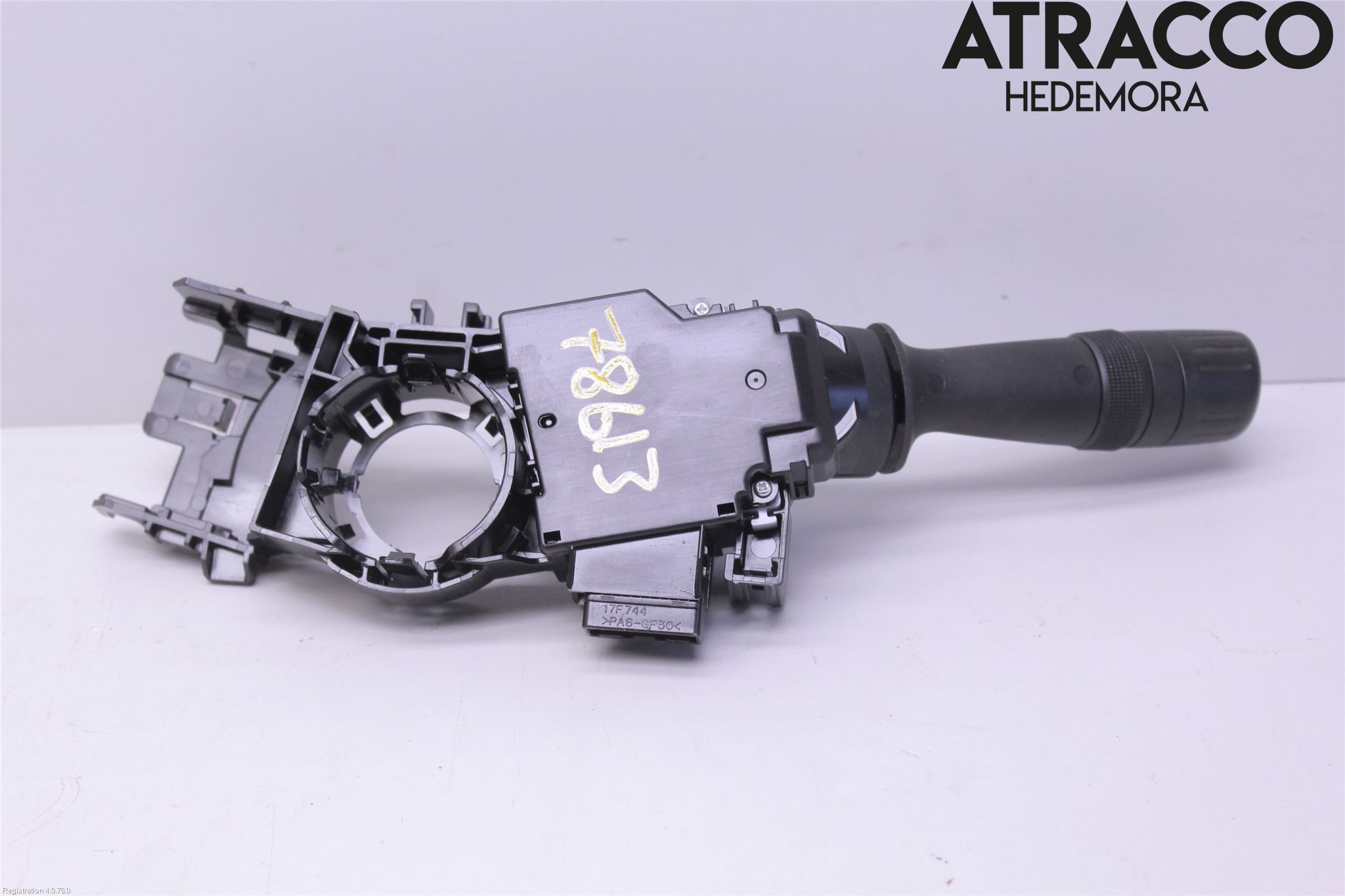 Toyota RAV4 13-18 Bryter Ratt Blinklys - Lys