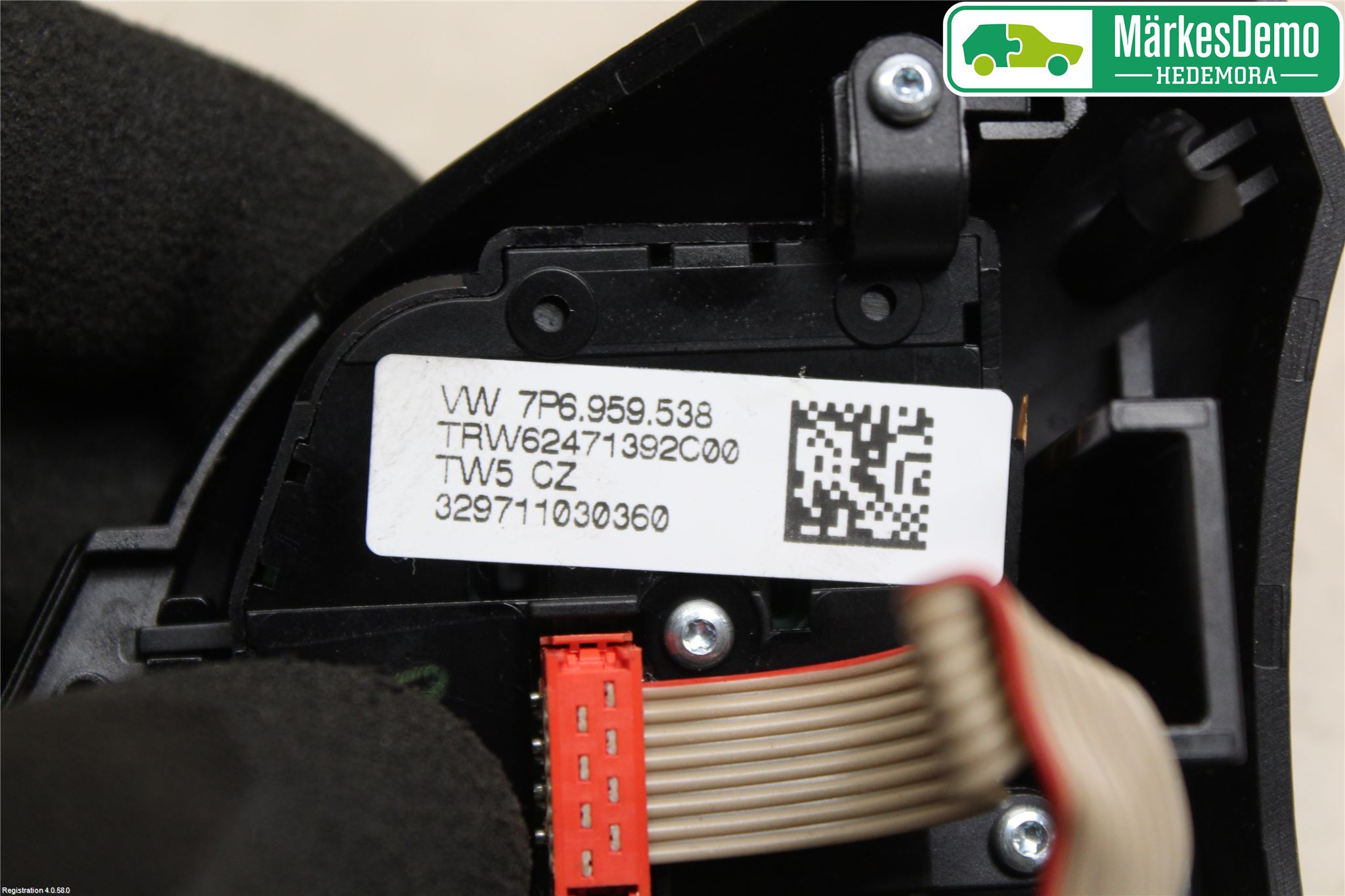 Volkswagen VW TOUAREG 7P 11-18 Bryter Ratt Radio-Stereo