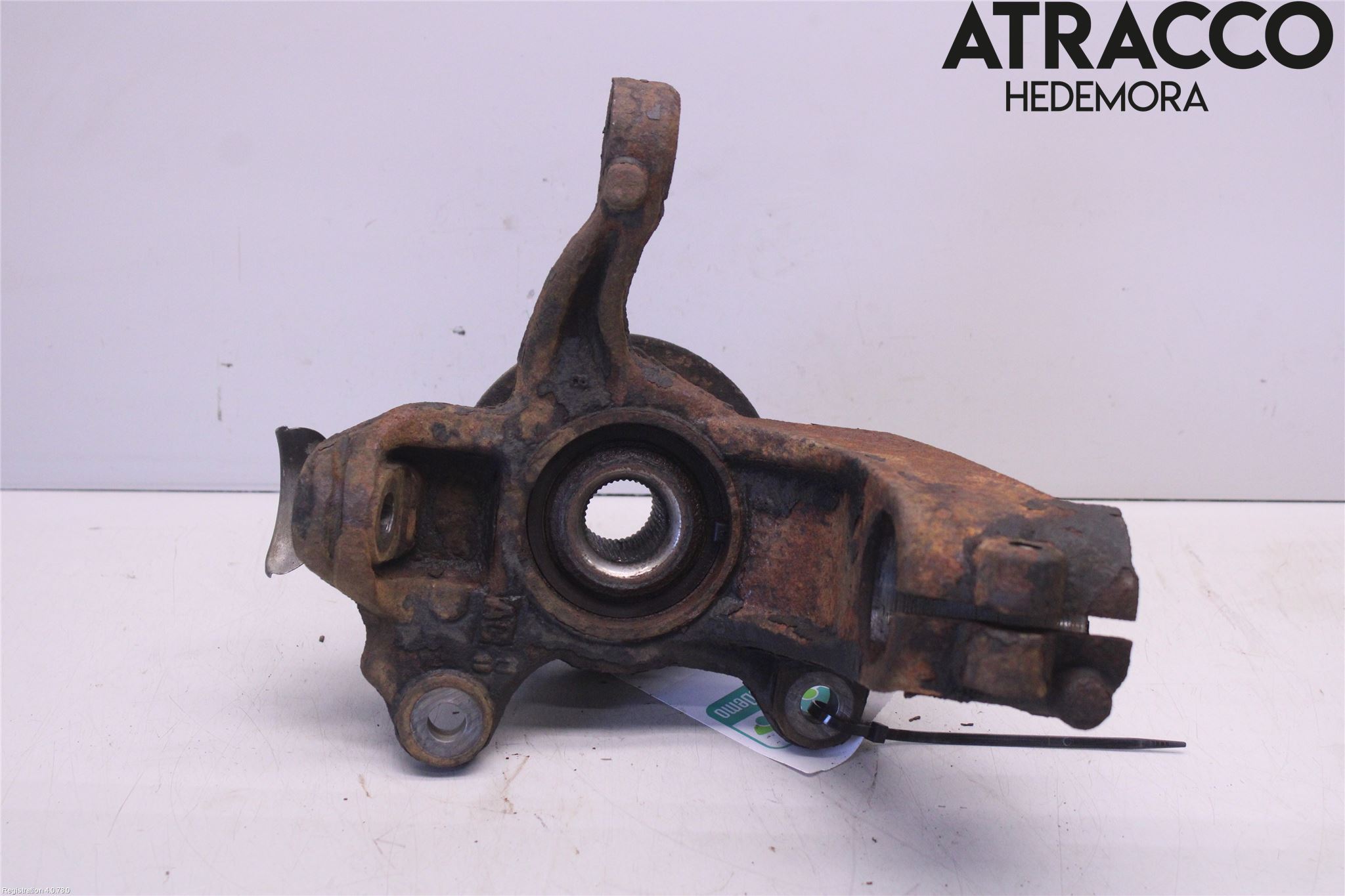 Ford S-MAX 06-15 Spindel Vf