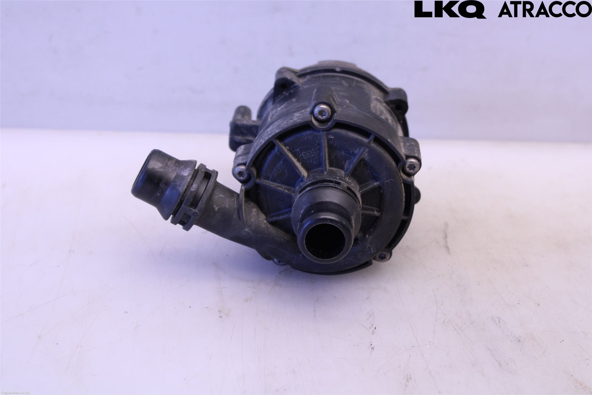 BMW 5 G30/G31/F90 17-23 Varme Sirkulasjonspumpe