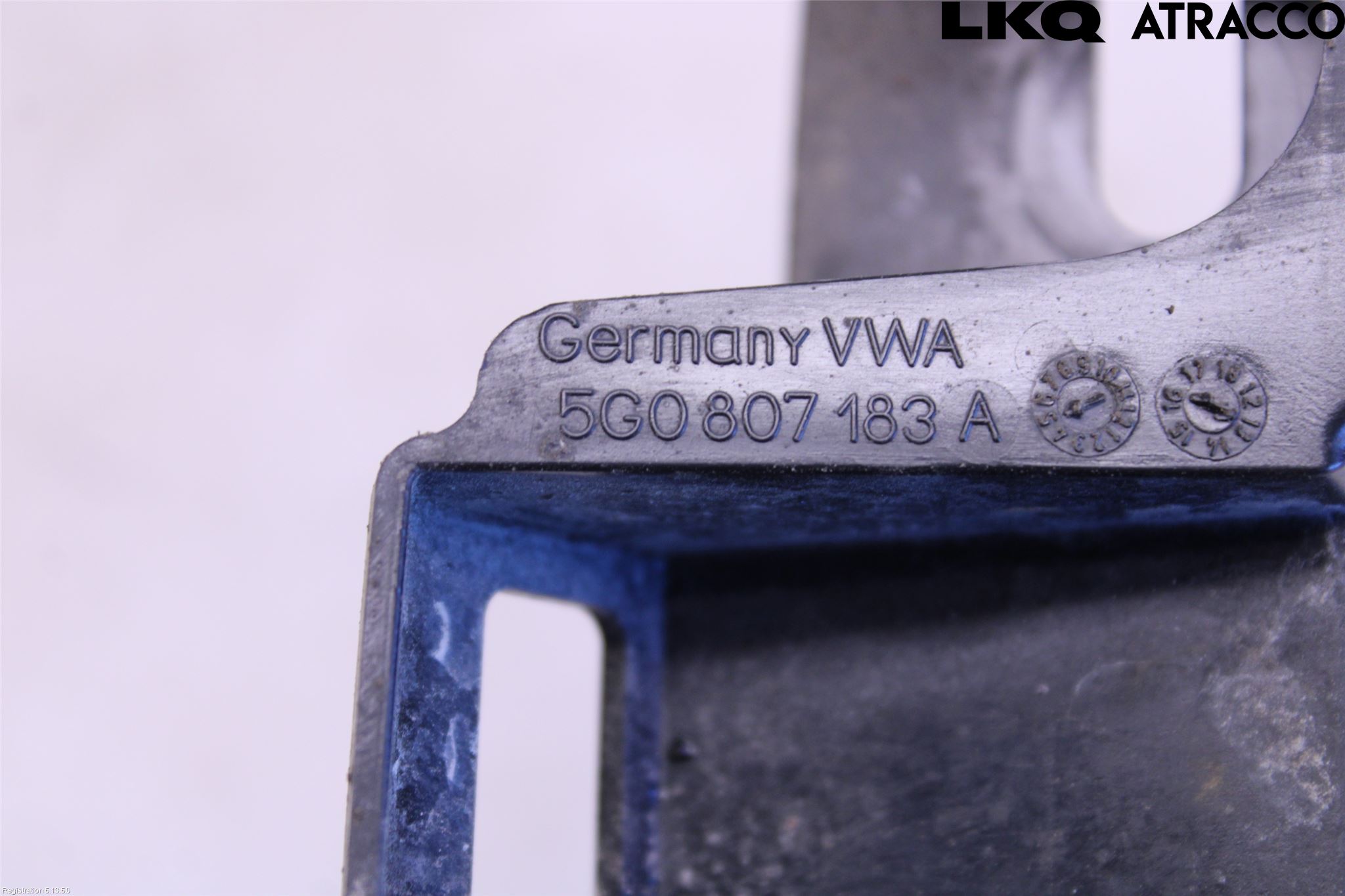 Volkswagen VW GOLF / E-GOLF VII 13-20 Støtfangerfeste Foran Venstre
