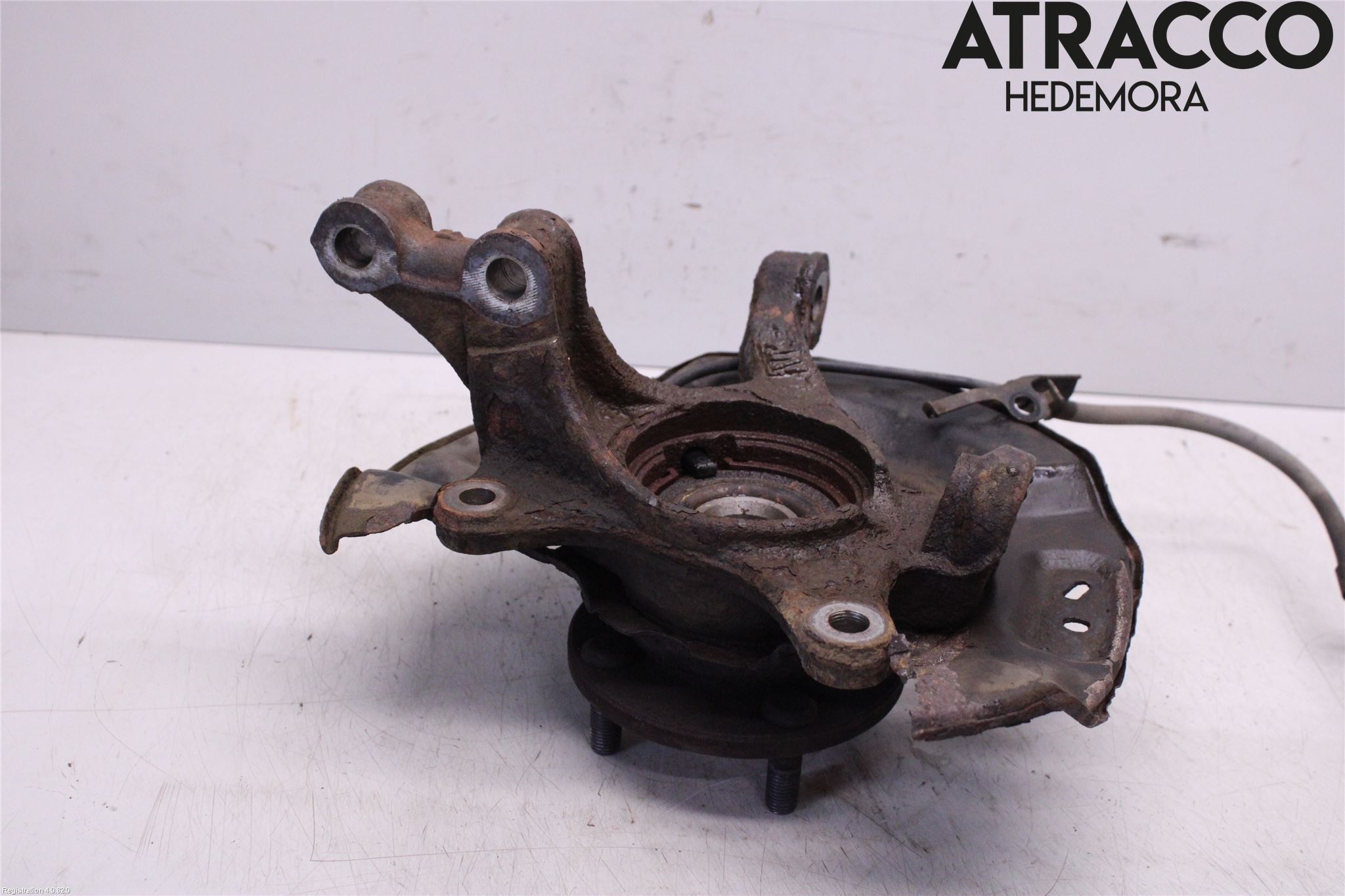 Toyota YARIS XP90 06-11 Spindel Hf