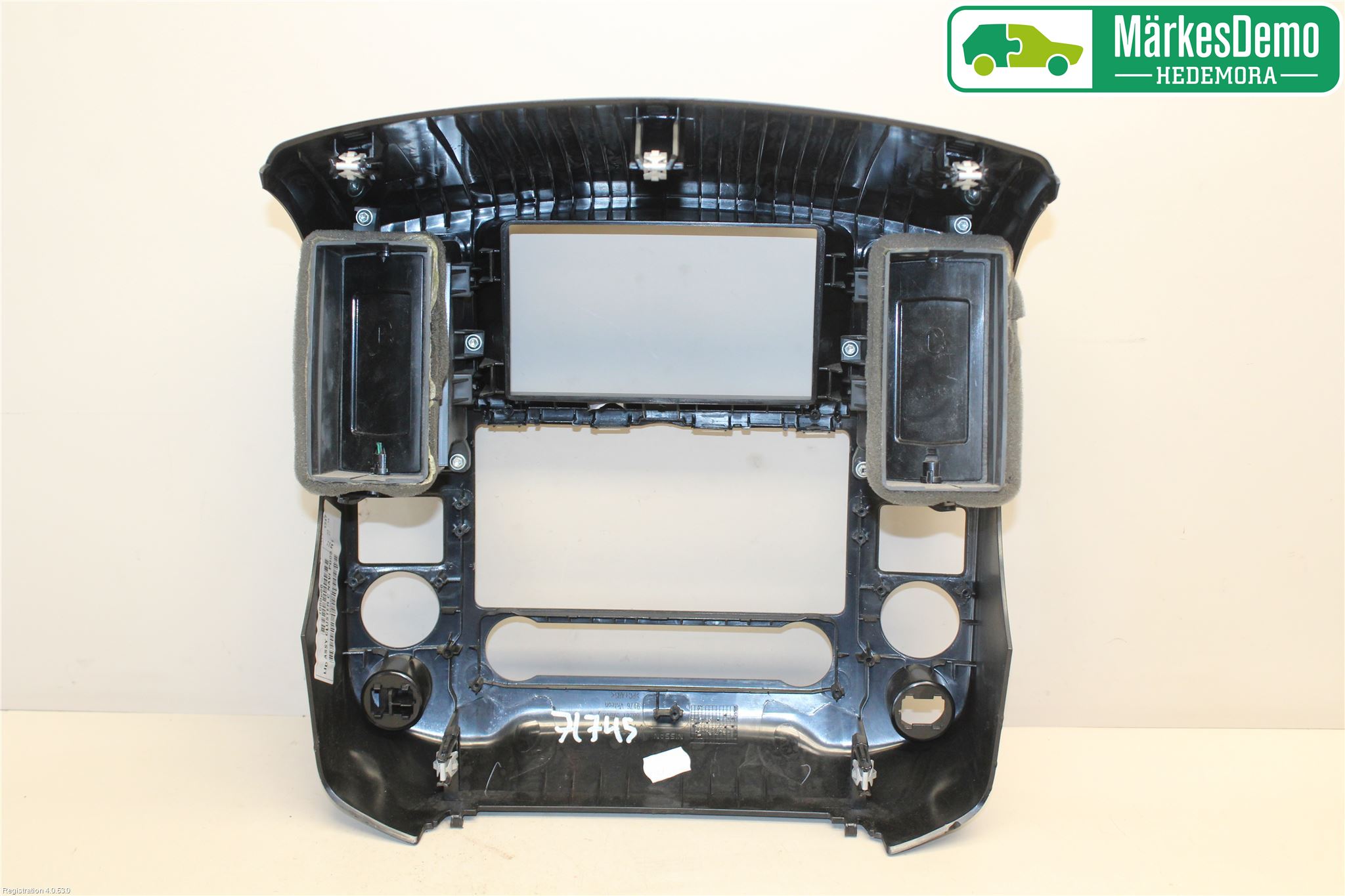 Nissan NAVARA 05-16 Innr Radio Ramme