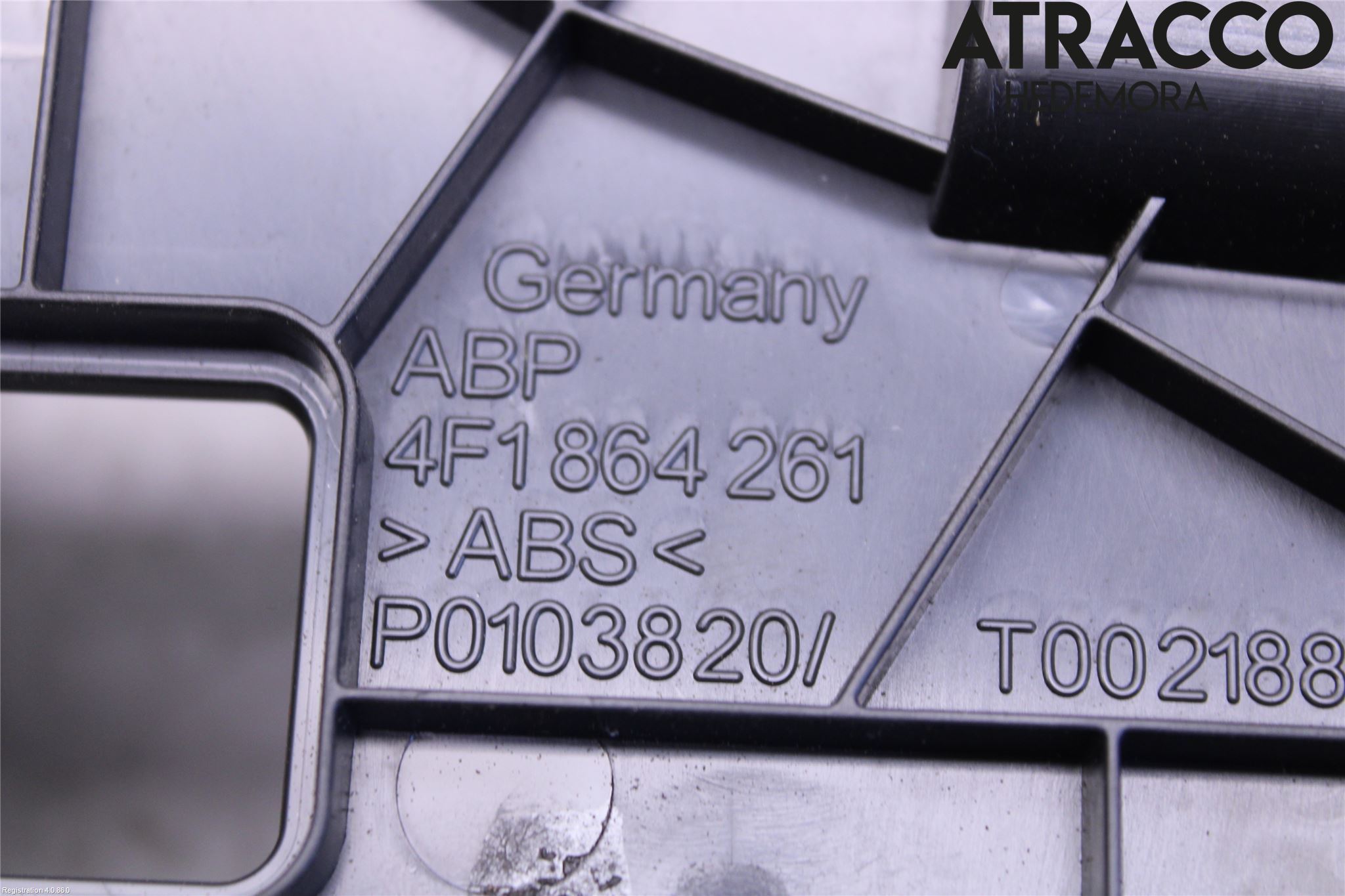 Audi A6/S6     05-11 Instrumentkonsoll Gulv