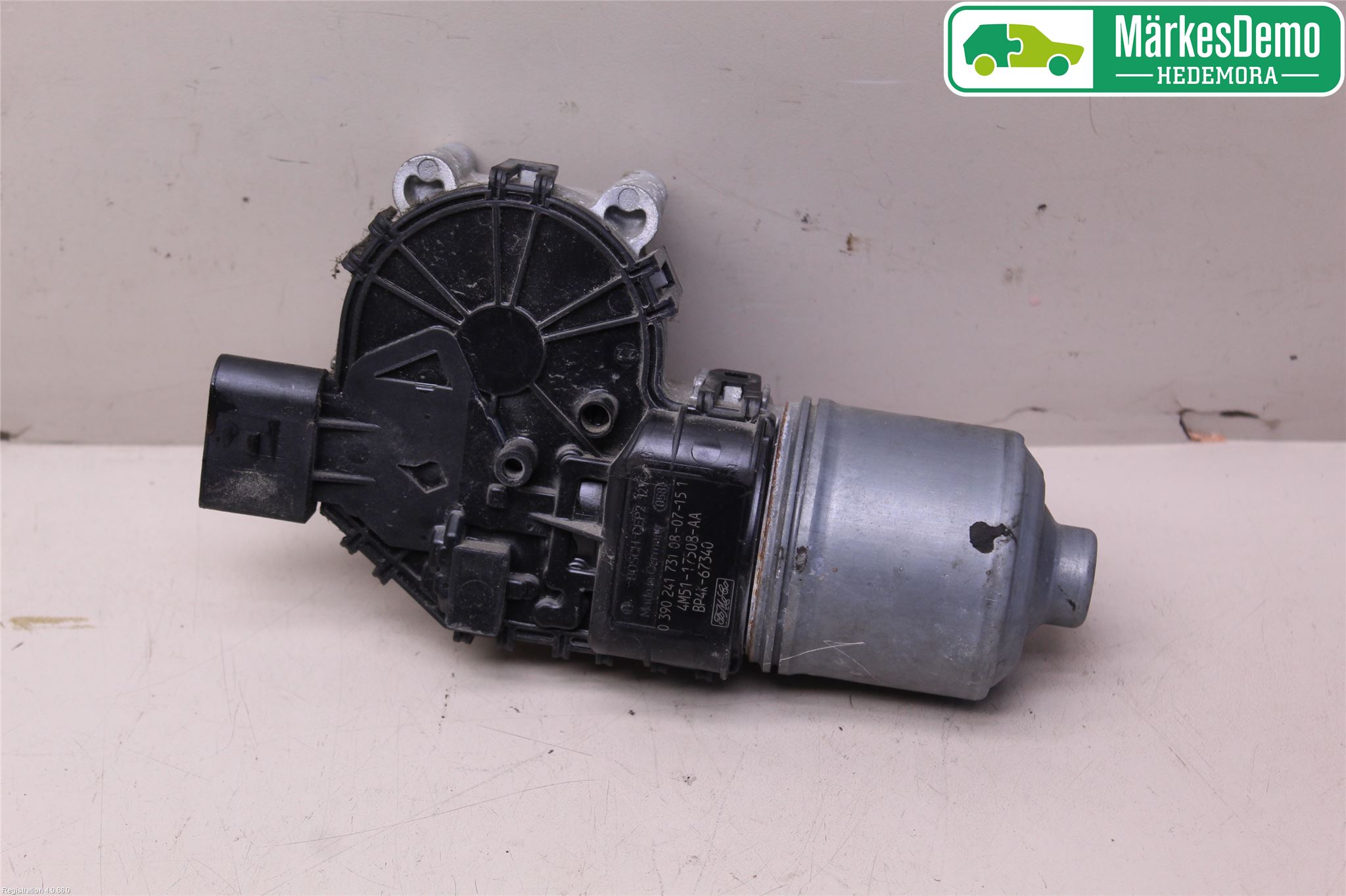 Ford FOCUS 08-11 Viskermotor Frontrute