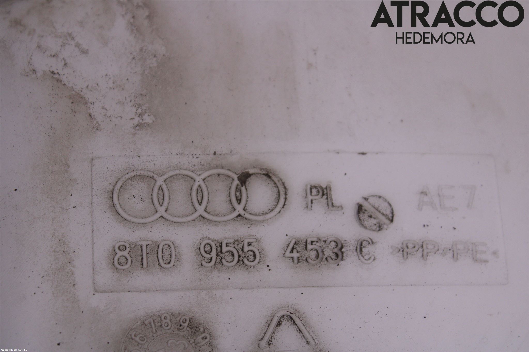 Audi A4 12-15 Spylerbeholder Frontrute-Lykte