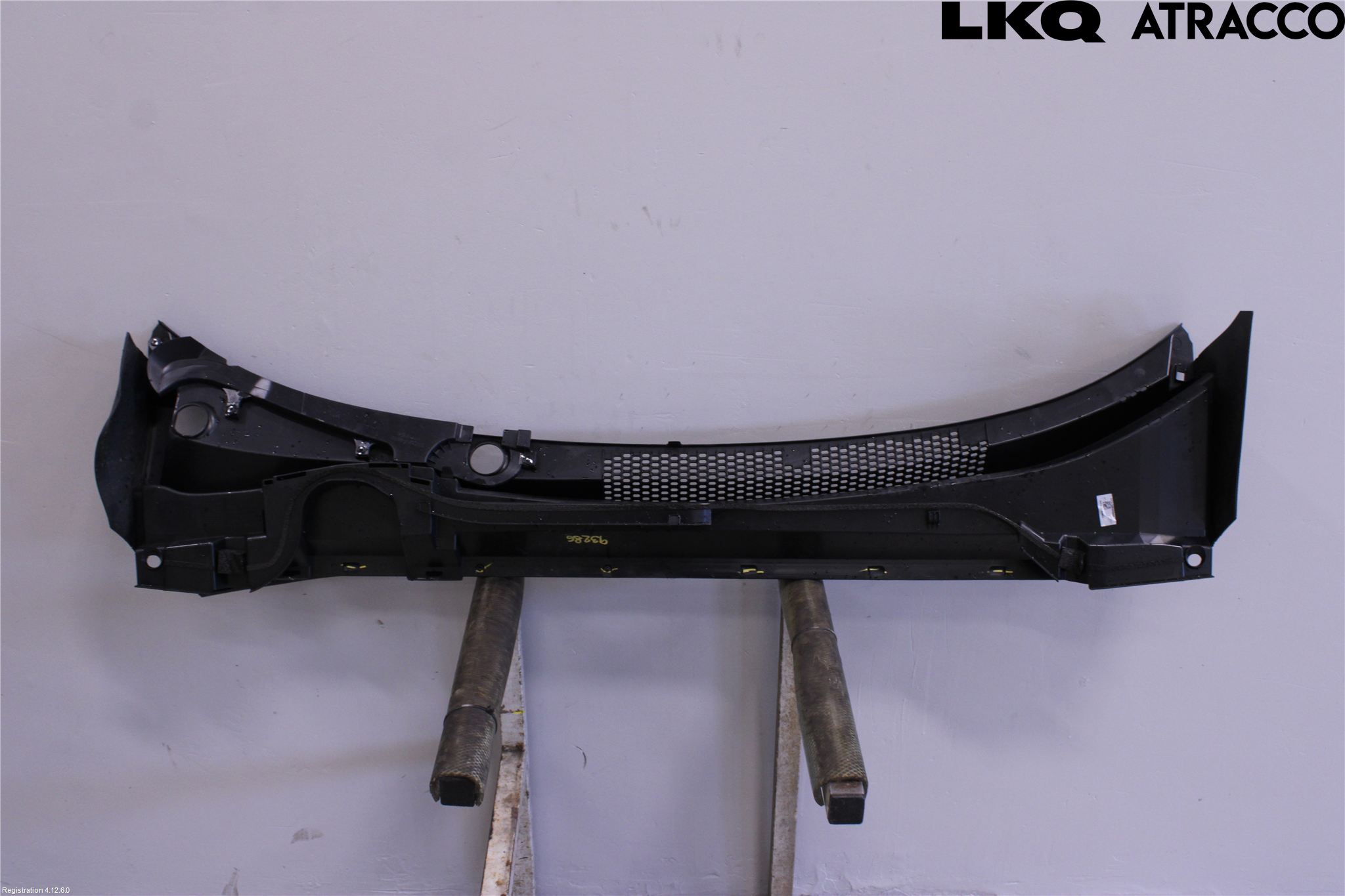 Toyota C-HR 24- Visker Deksel-Grill-Under Frr
