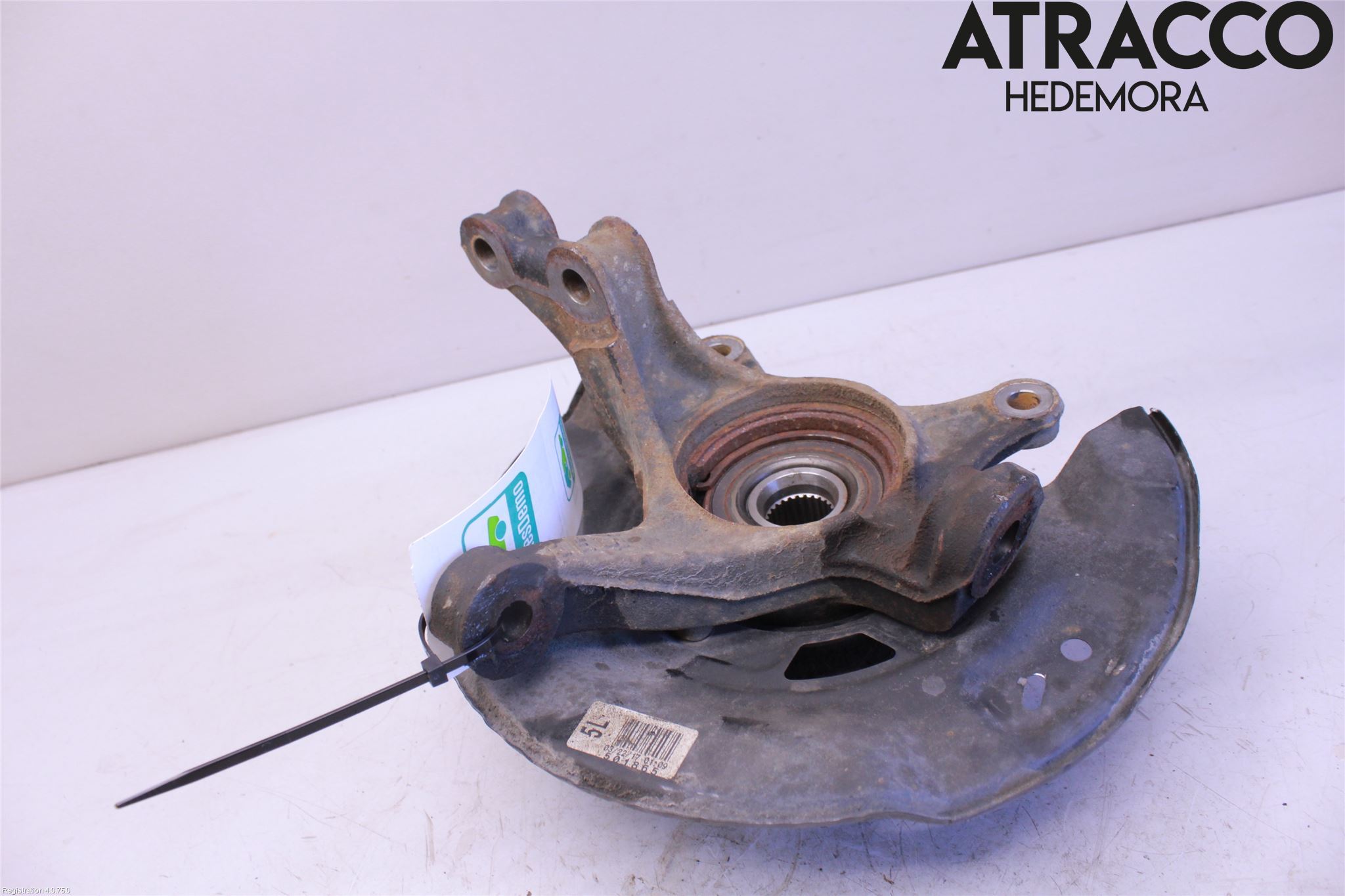 Toyota YARIS XP130 15-20 Spindel Vf