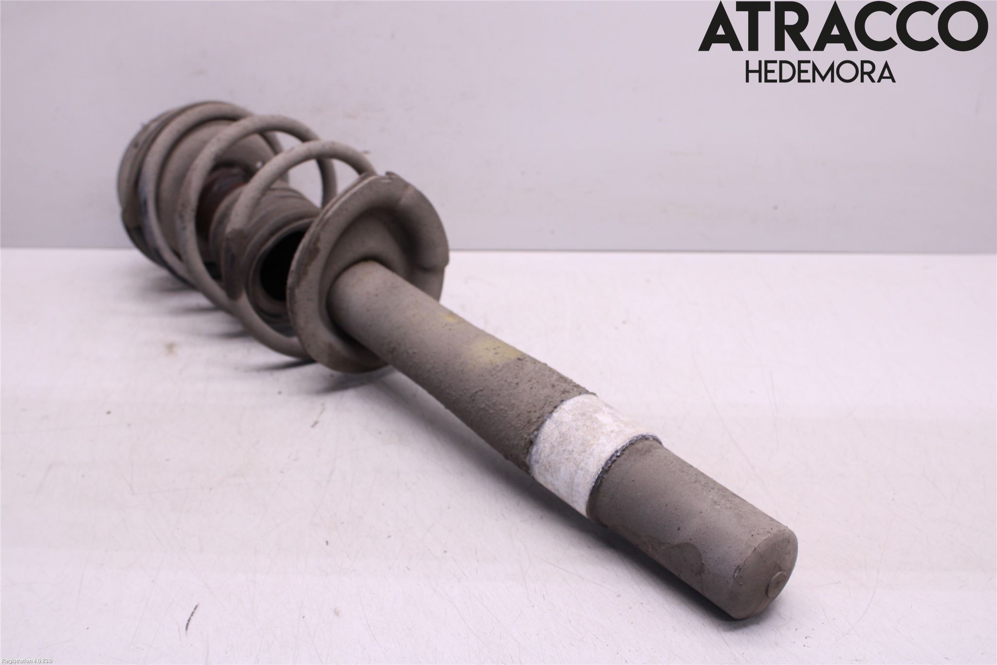 BMW 5 E60/61 Sed/Tou 02-10 Fjærbein Foran Venstre