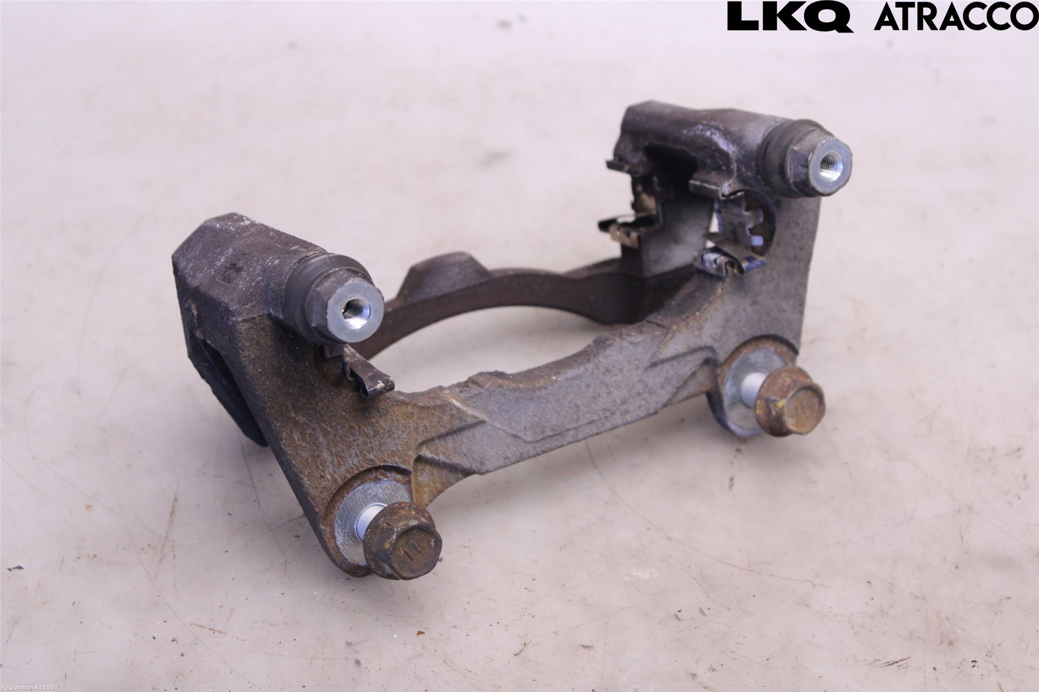Toyota COROLLA CROSS XG10 22- Bremsecaliper Feste Holder