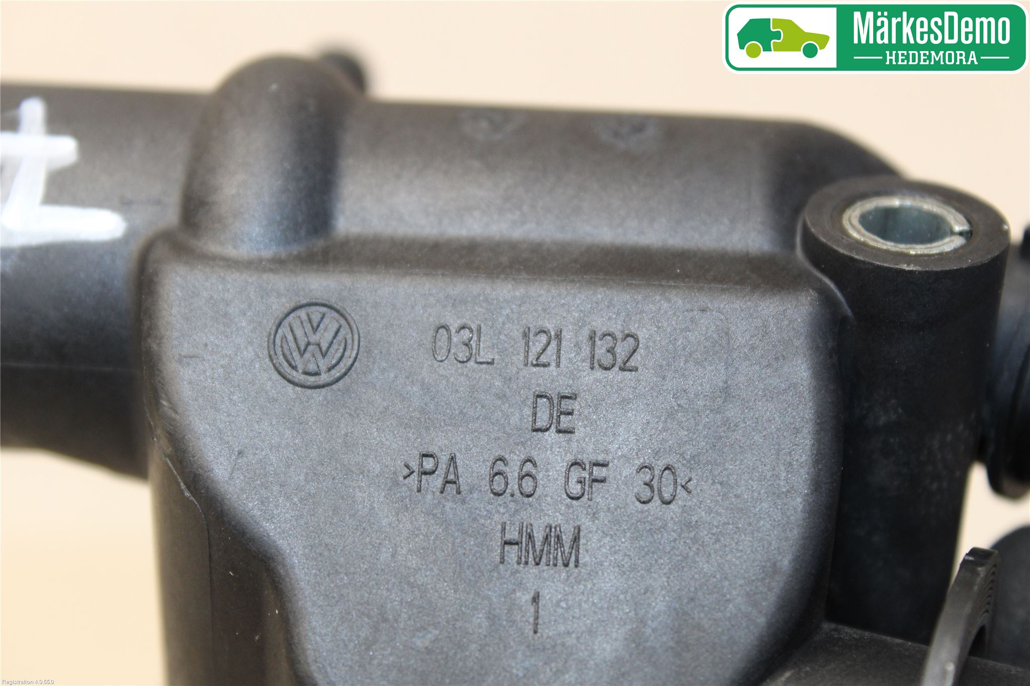 Volkswagen VW GOLF VI 09-13 Termostathus - Lokk