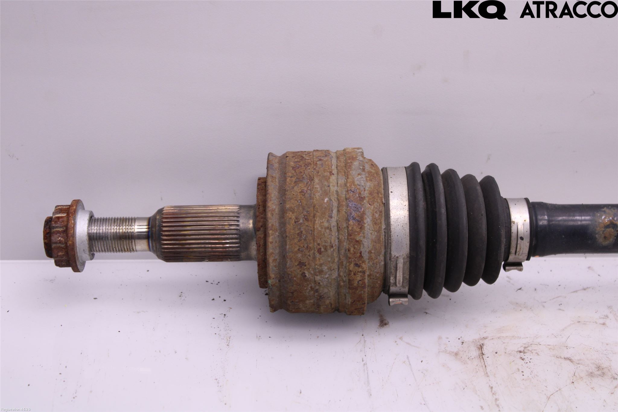 Volkswagen VW TRANSP/CARAVELLE (T6) 16-22 Drivaksel Bak Kompl Venstre
