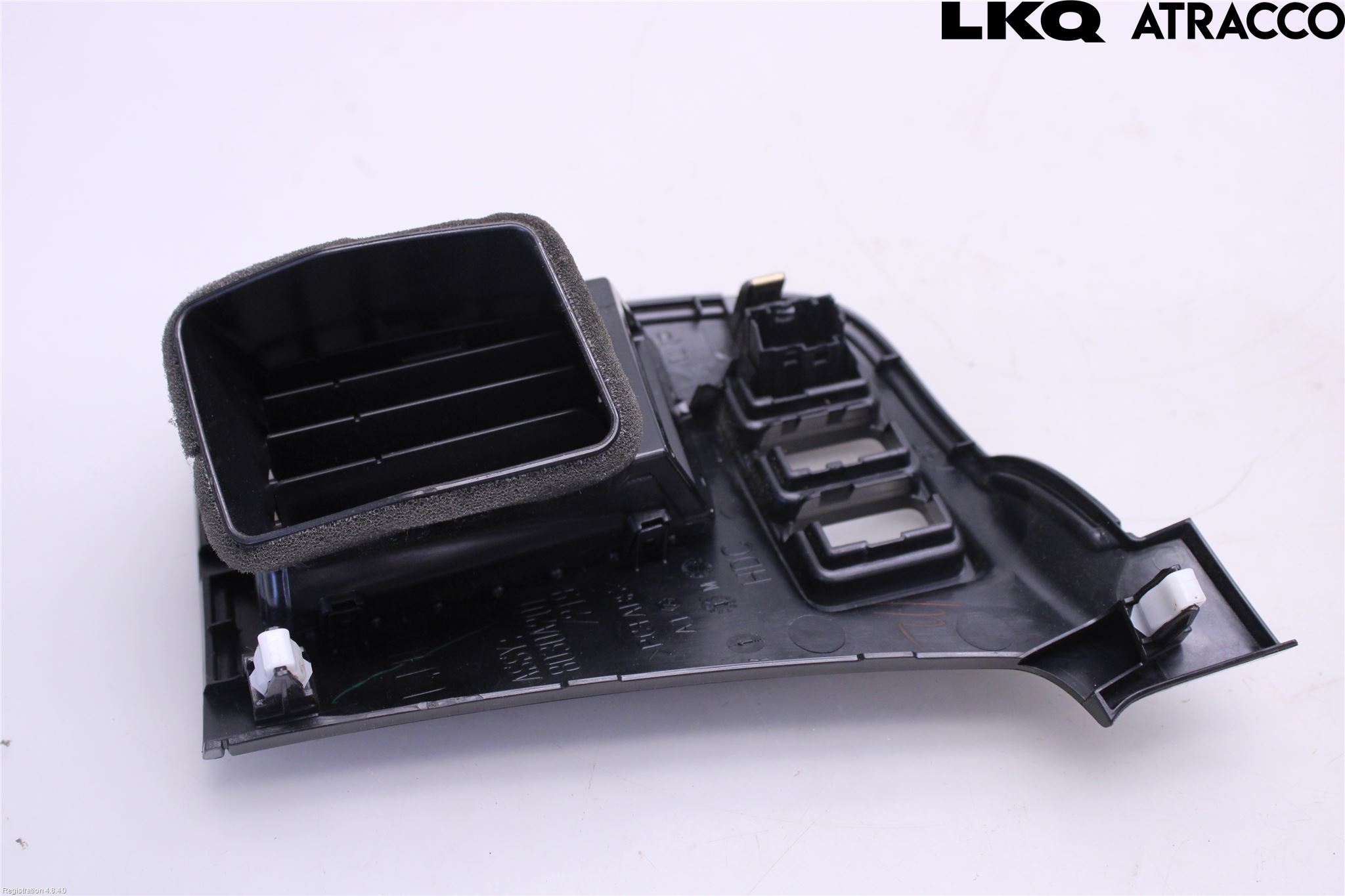 Mitsubishi OUTLANDER 13-21 Dashbord Kanal - Dyse