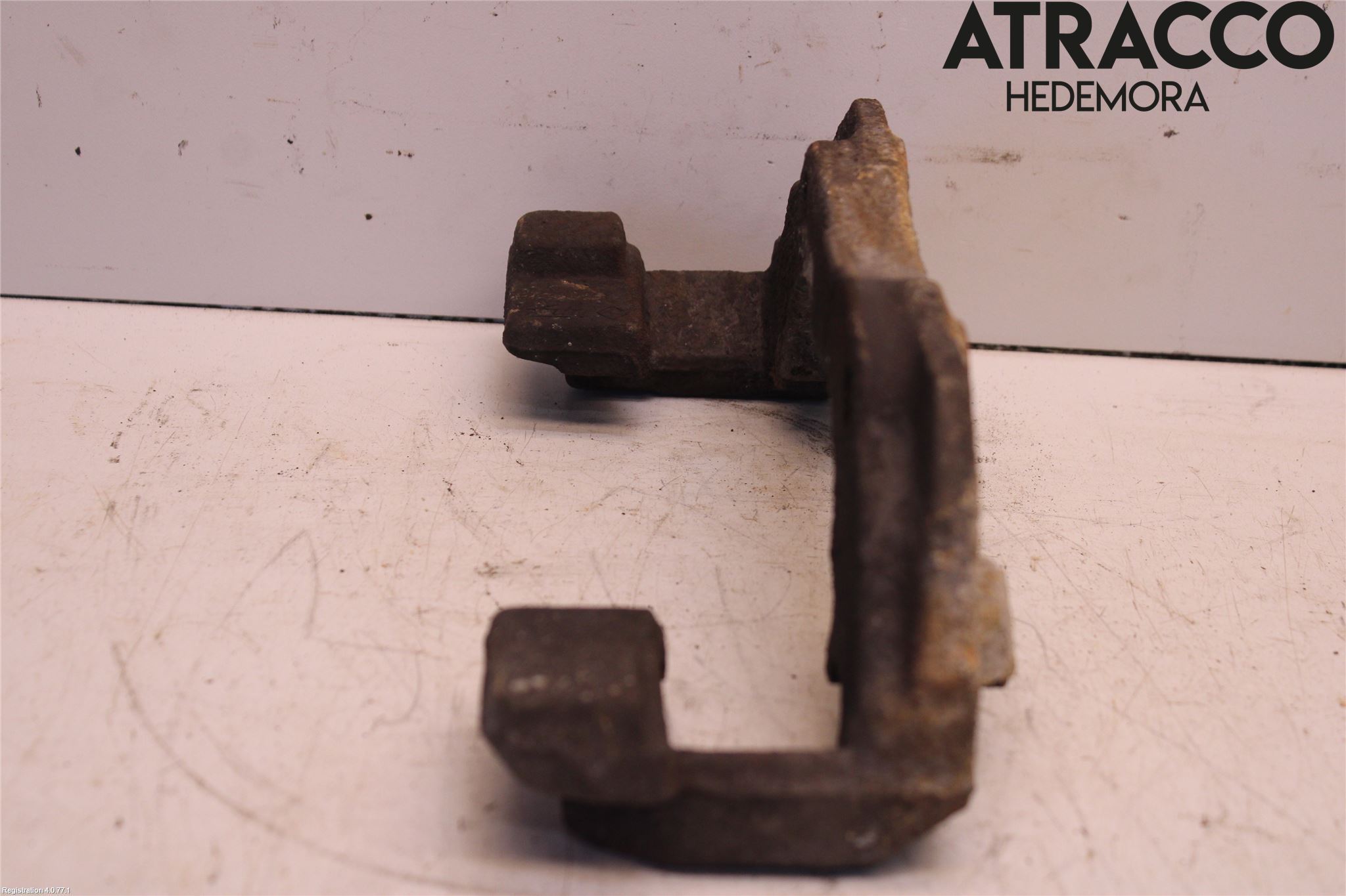 Ford FOCUS 15-18 Bremsecaliper Feste Holder