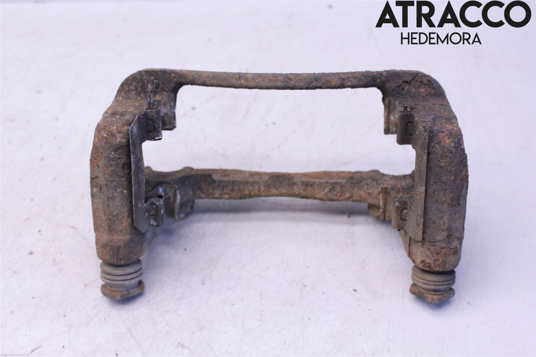 Nissan QASHQAI+2  10-14 Bremsecaliper Feste Holder