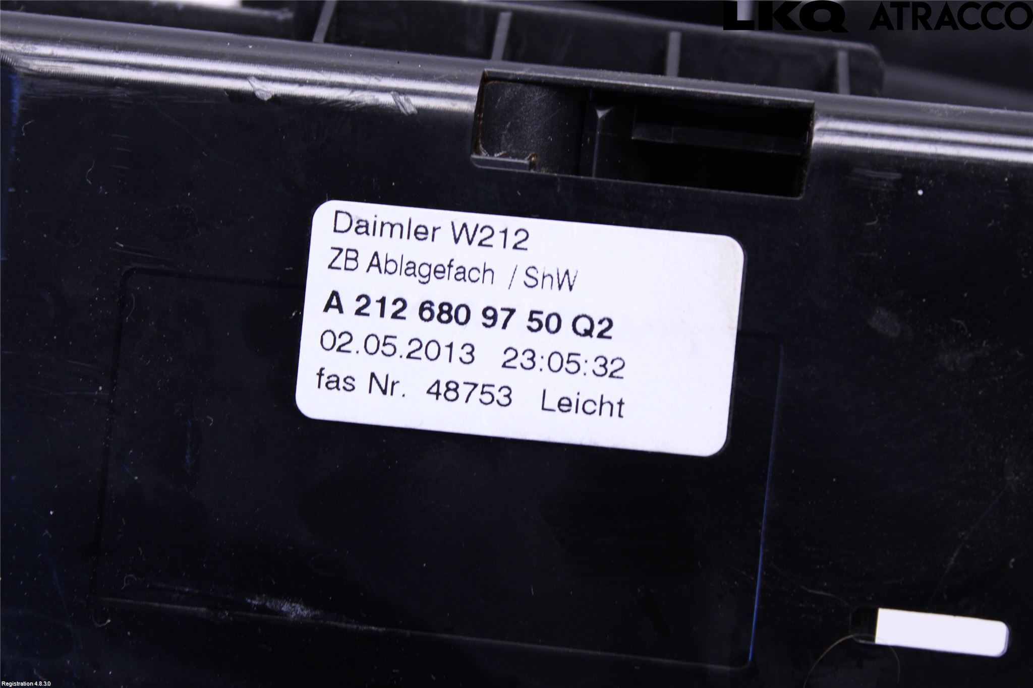 Mercedes-Benz MB E-KLASS (W212) 09-16 Verktøyrom - Oppbevaring