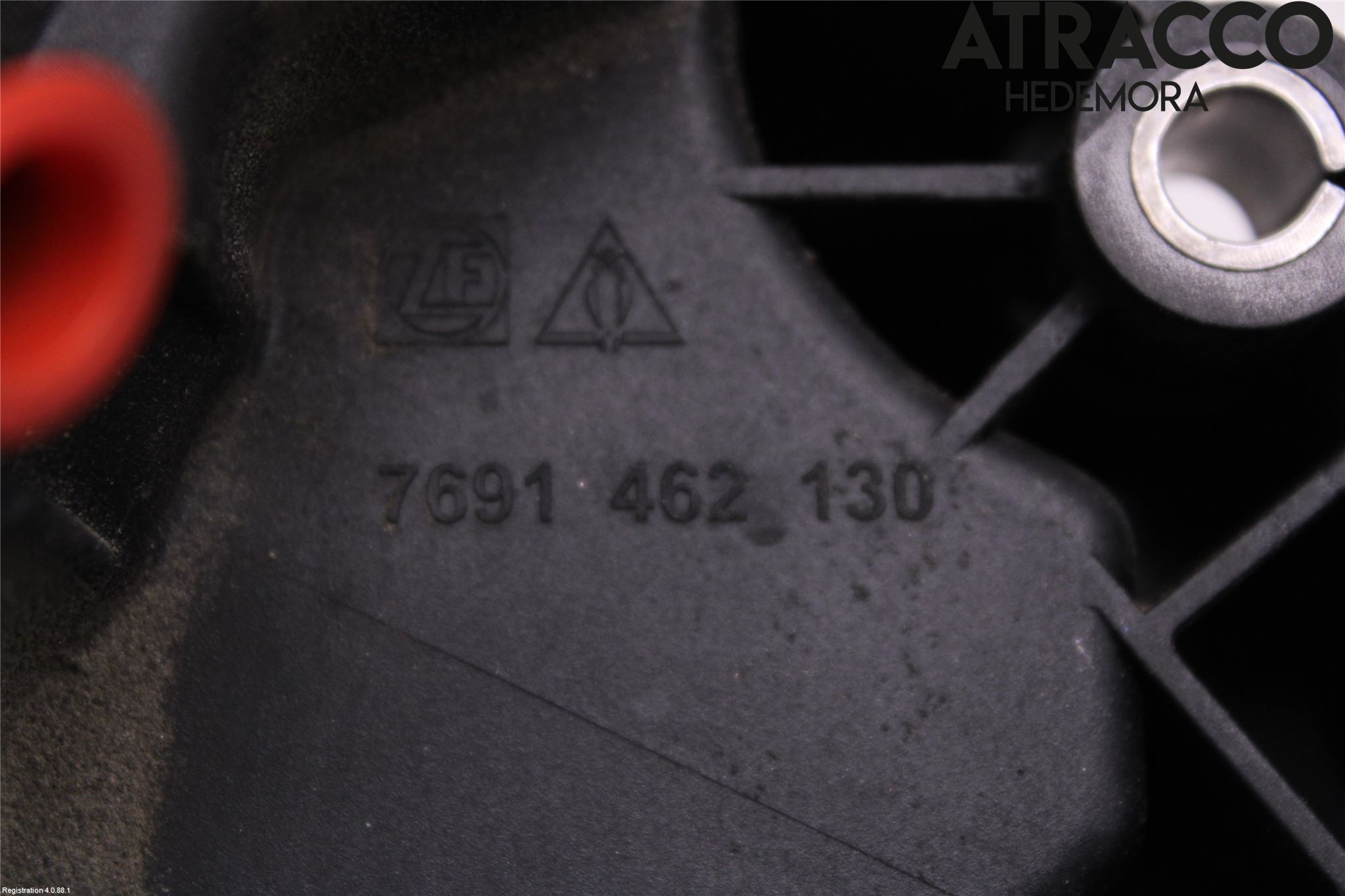 Mercedes-Benz MB C (203) 00-07 Servo Oljebeholder
