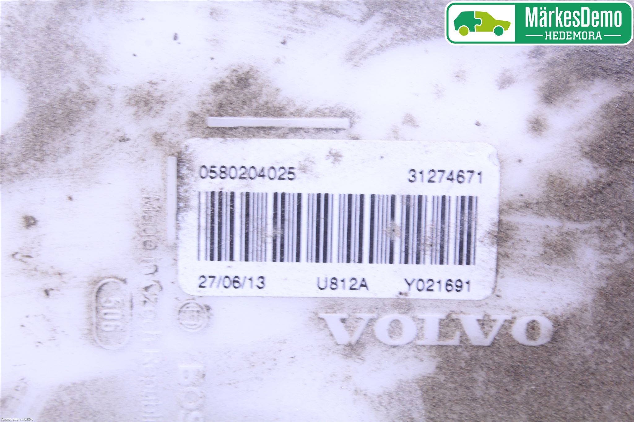 Volvo V60 14-18 Giver Drivstofftank
