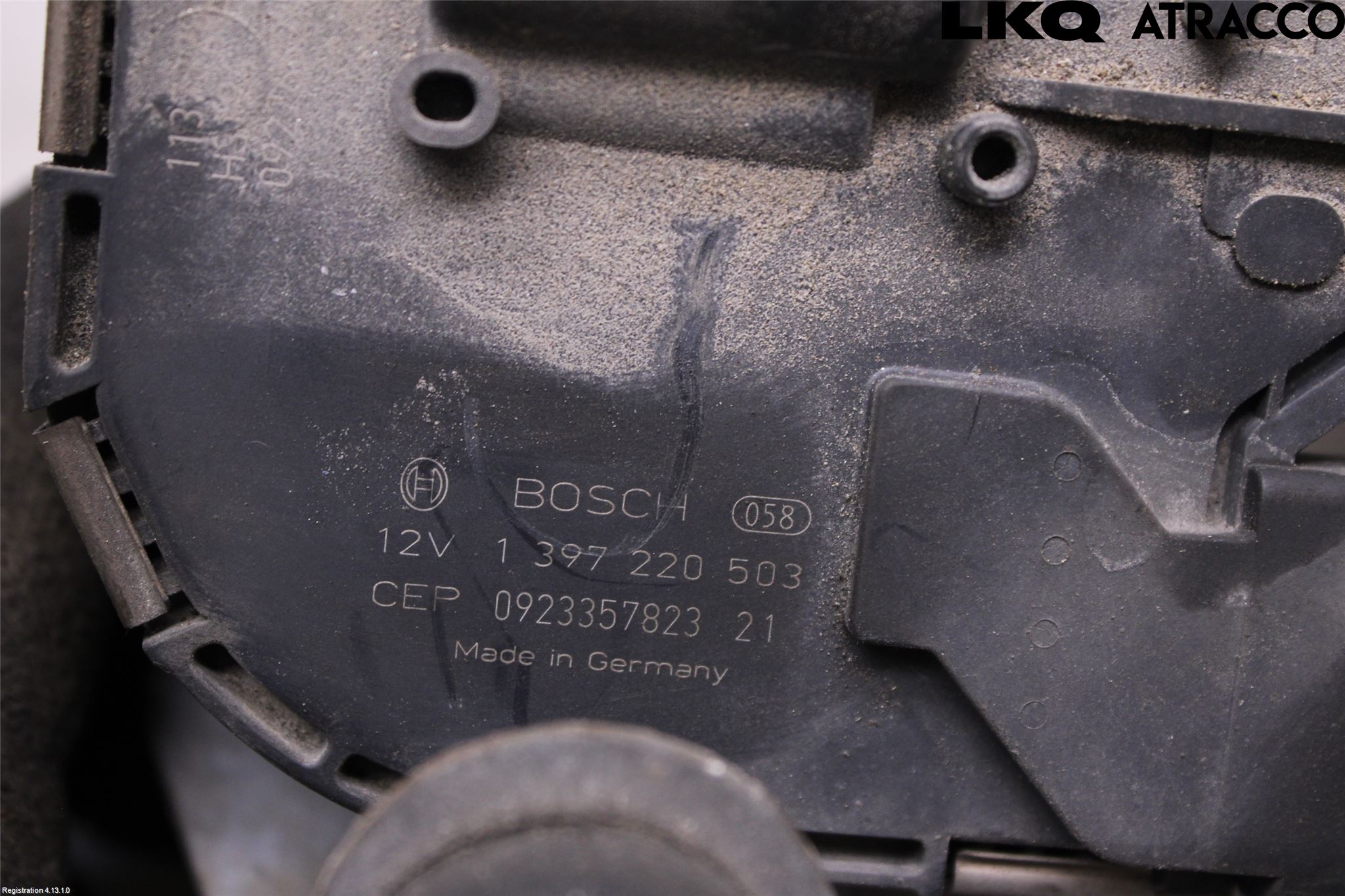Volkswagen VW CADDY      04-10 Viskermotor Frontrute
