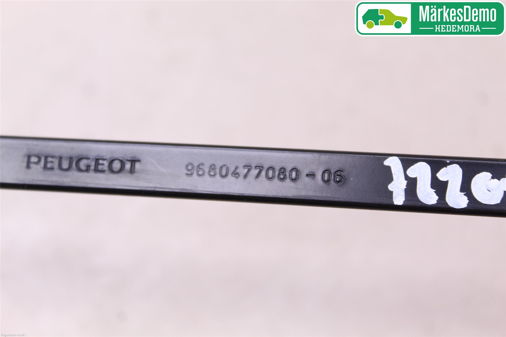 Peugeot 308 08-13 Viskerarm-Armer Frontrute