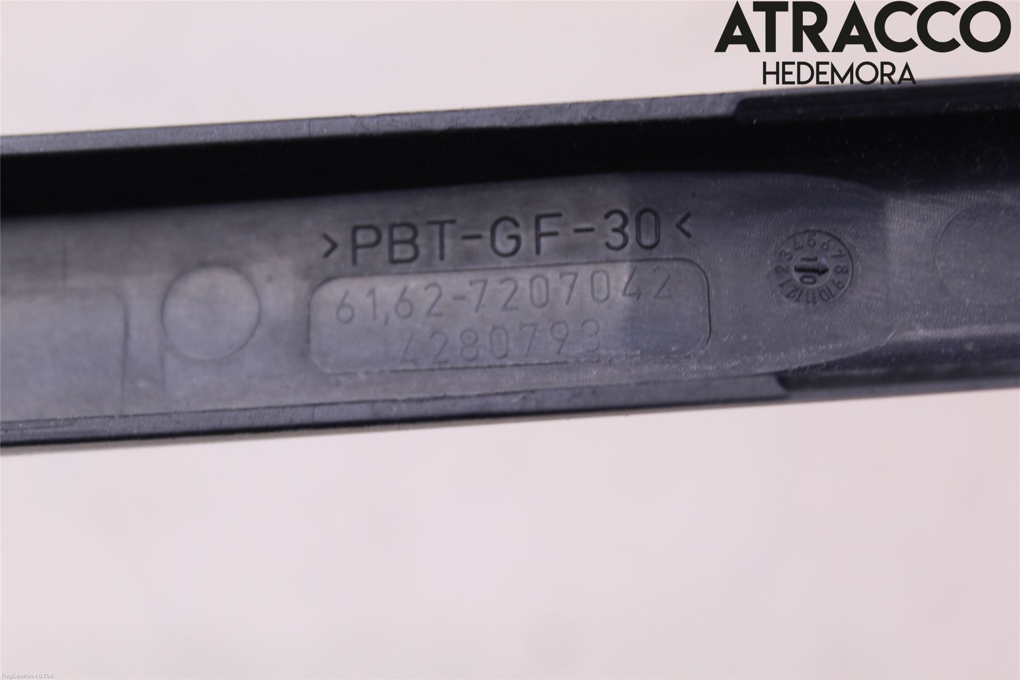 BMW 5 F10/F11/F18 09-17 Viskerarm Bakrute