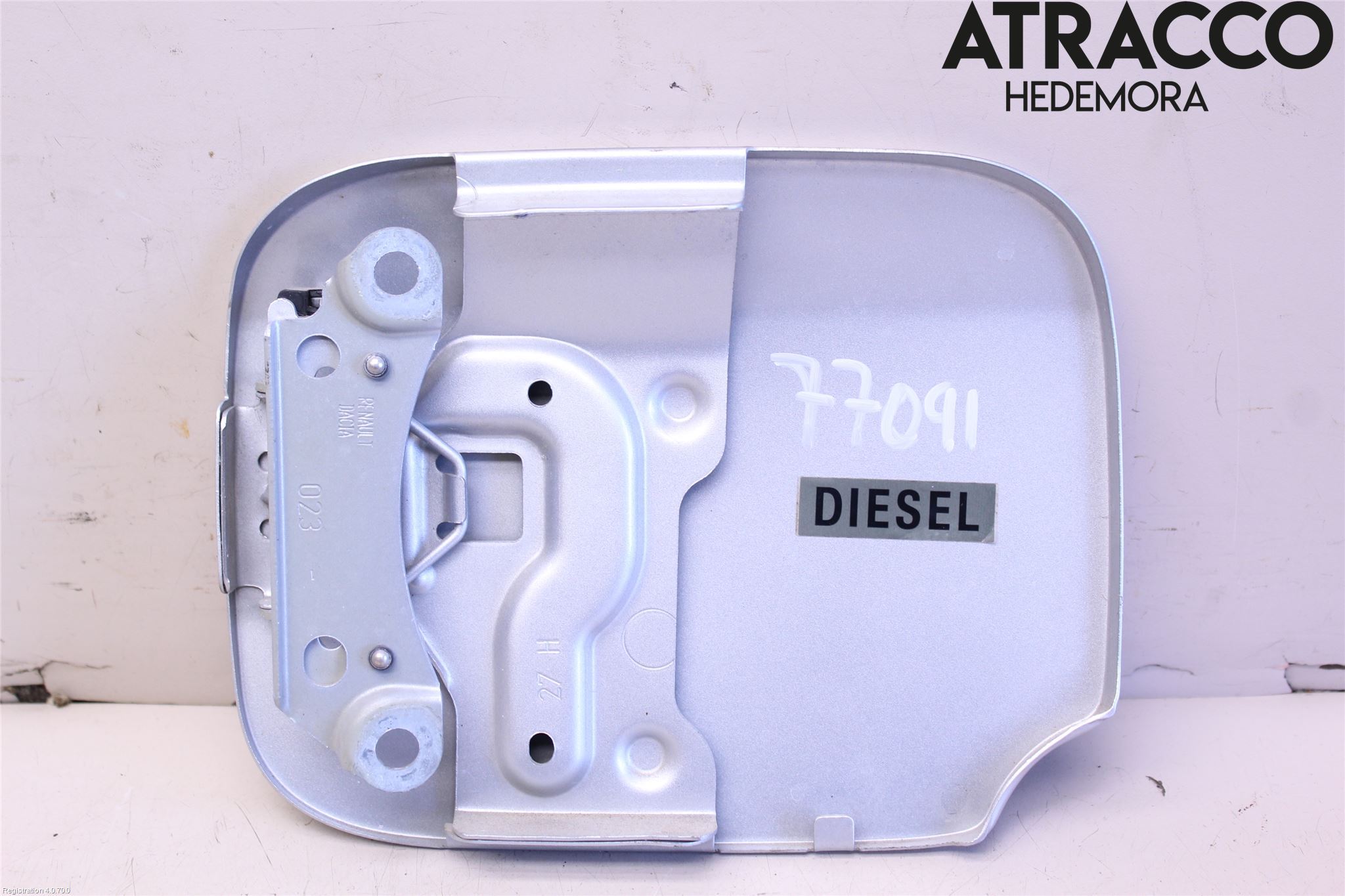 Dacia SANDERO/STEPWAY 13-20 Drivstoff Tankluke