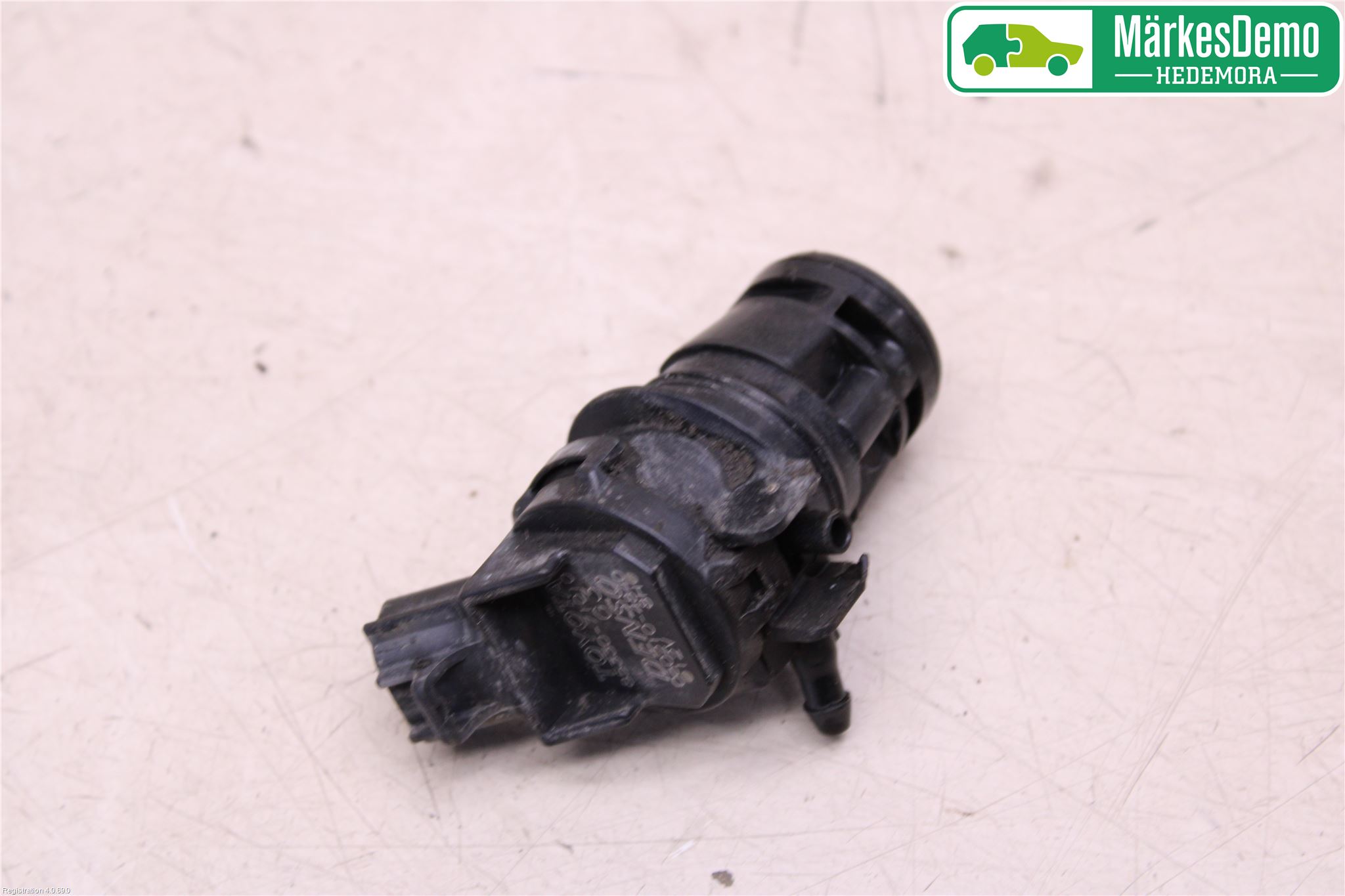 Toyota RAV 4 06-12 Spylerpumpe Frontrute