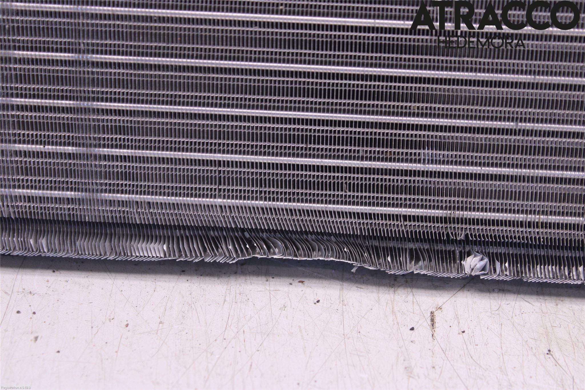 Volkswagen VW GOLF VI 09-13 Radiator Automat